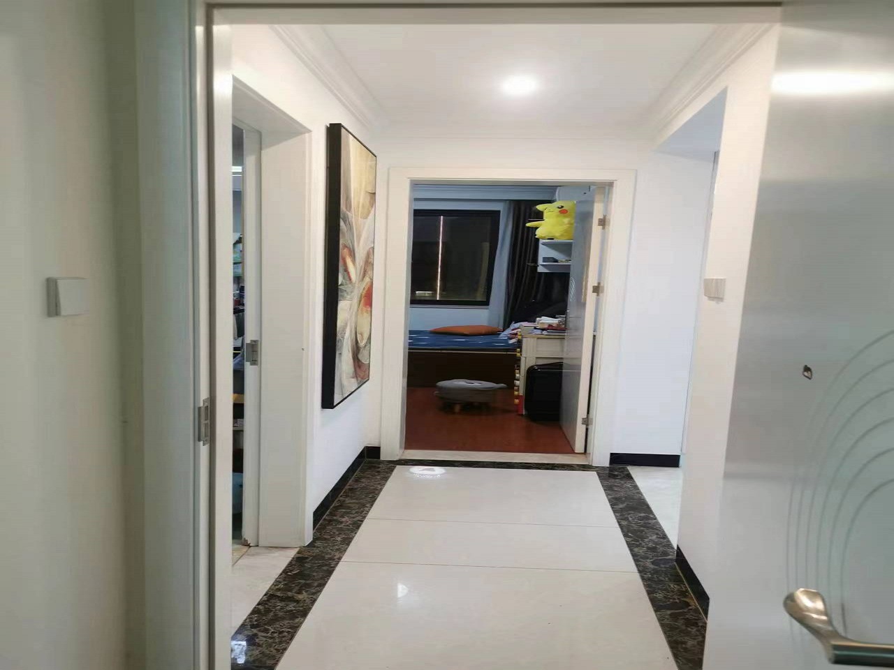 江景苑小区 3室2厅1卫 126m²