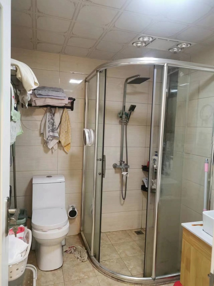 江景苑小区 3室2厅1卫 126m&sup2;