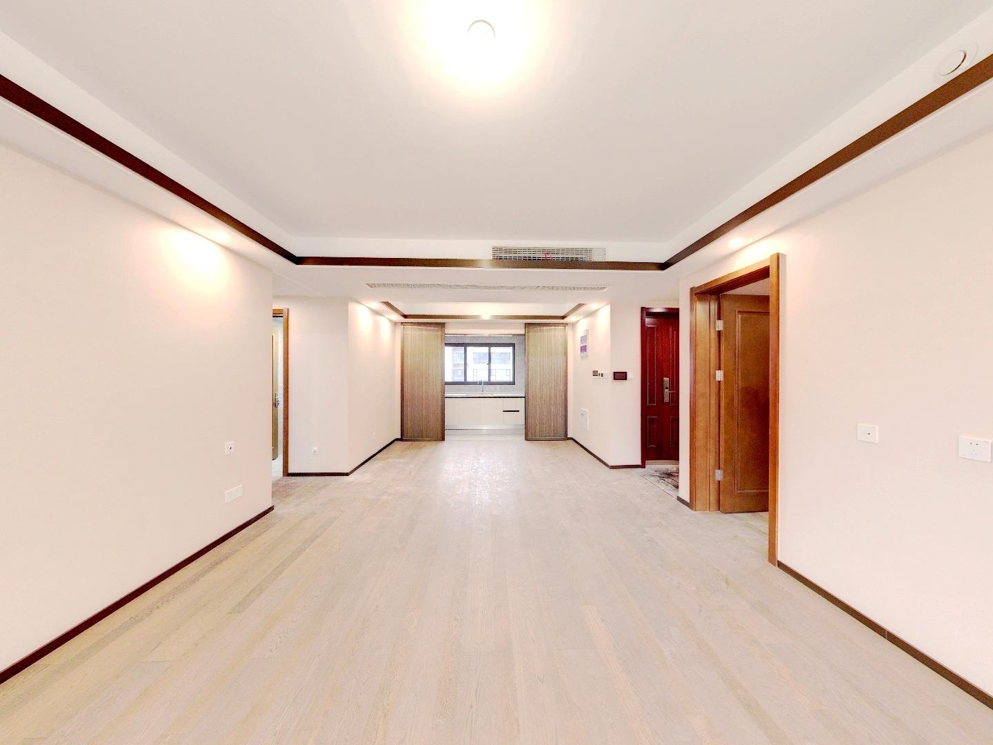 远创东樾 4室2厅3卫 155.00m&sup2;