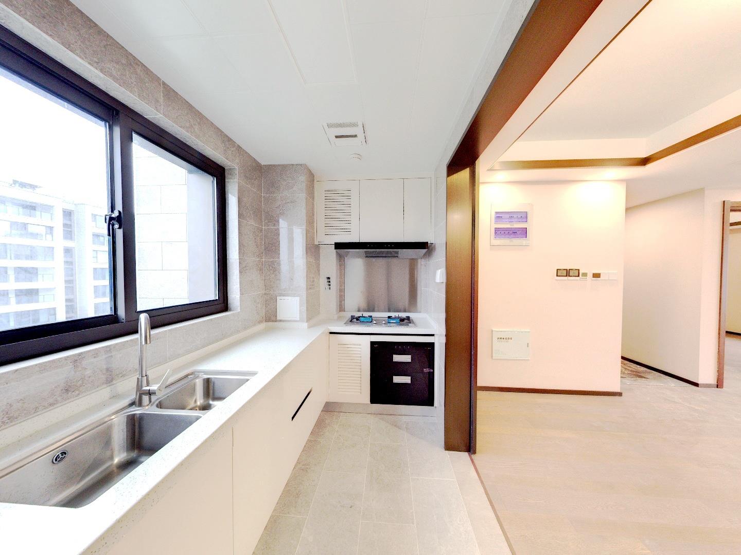 远创东樾 4室2厅3卫 155.00m&sup2;