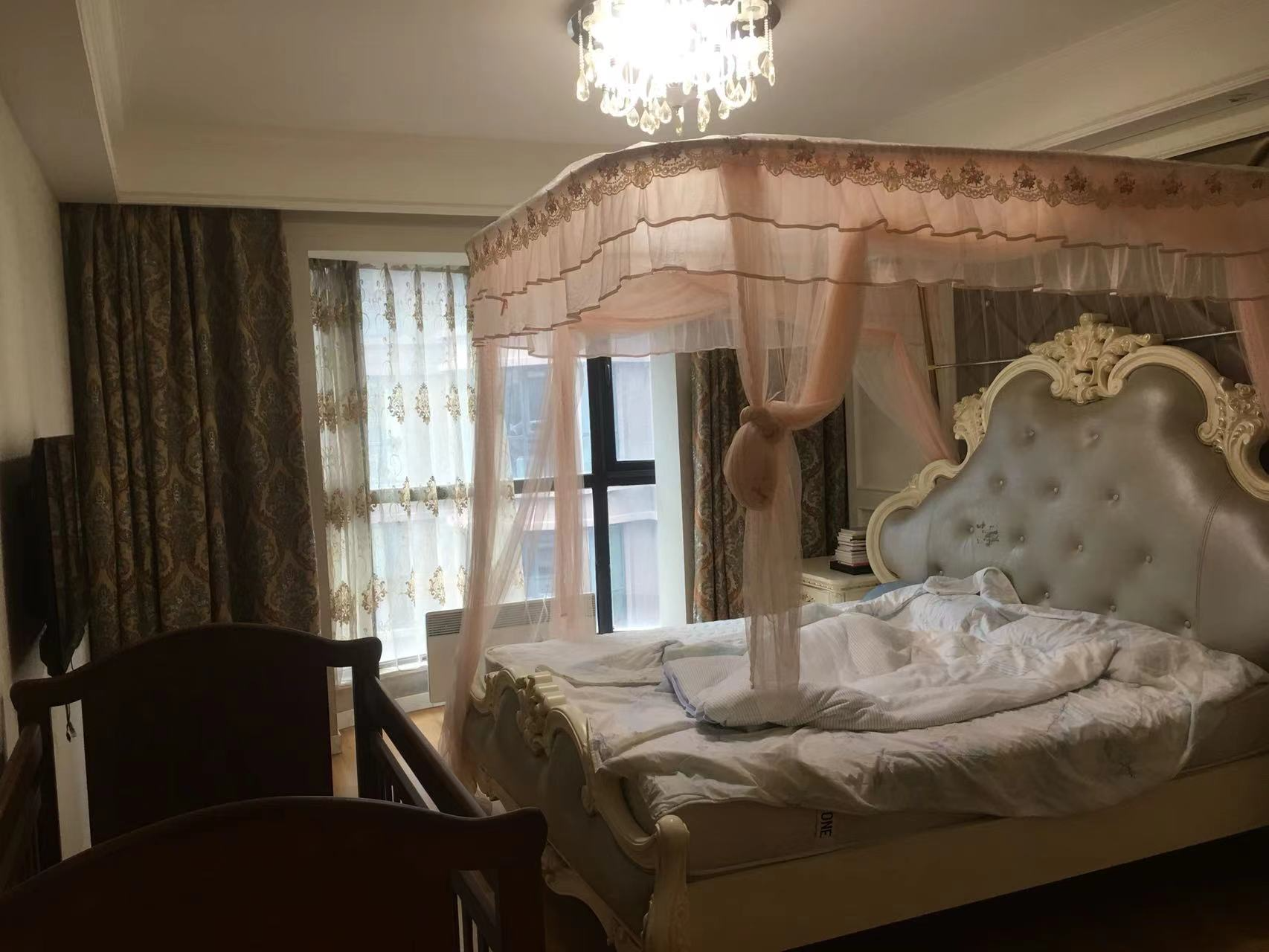 益兴名流府 4室2厅2卫 178.00m&sup2;