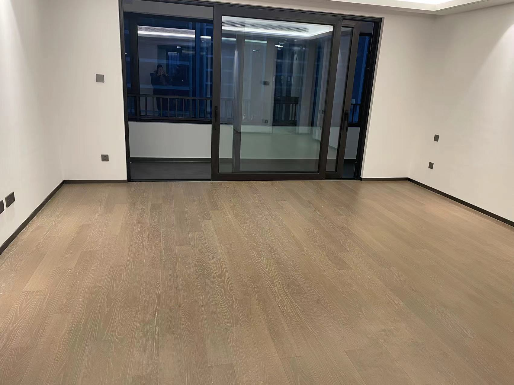 滨江道江园 3室2厅2卫 127.00m&sup2;