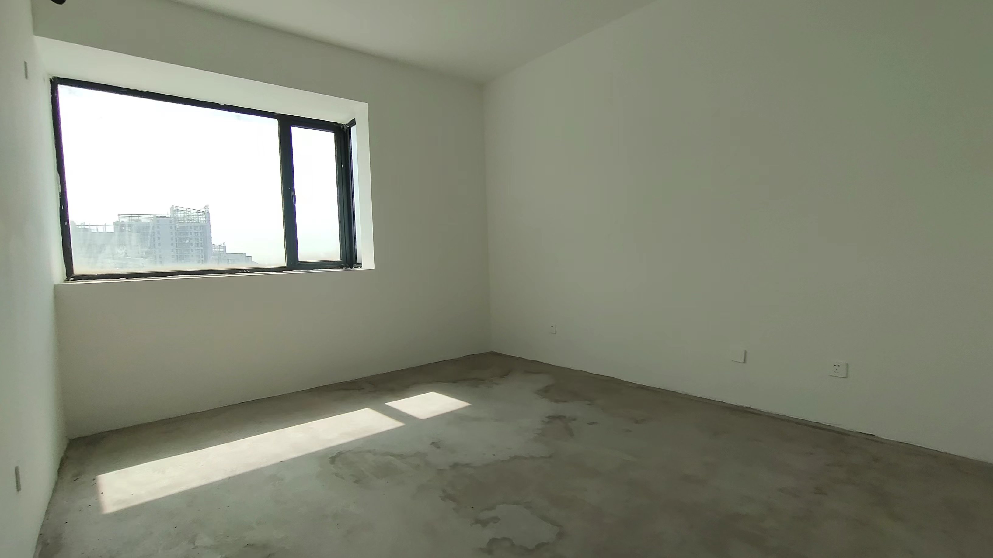 中南世纪城北区 5室3厅4卫 268m&sup2;