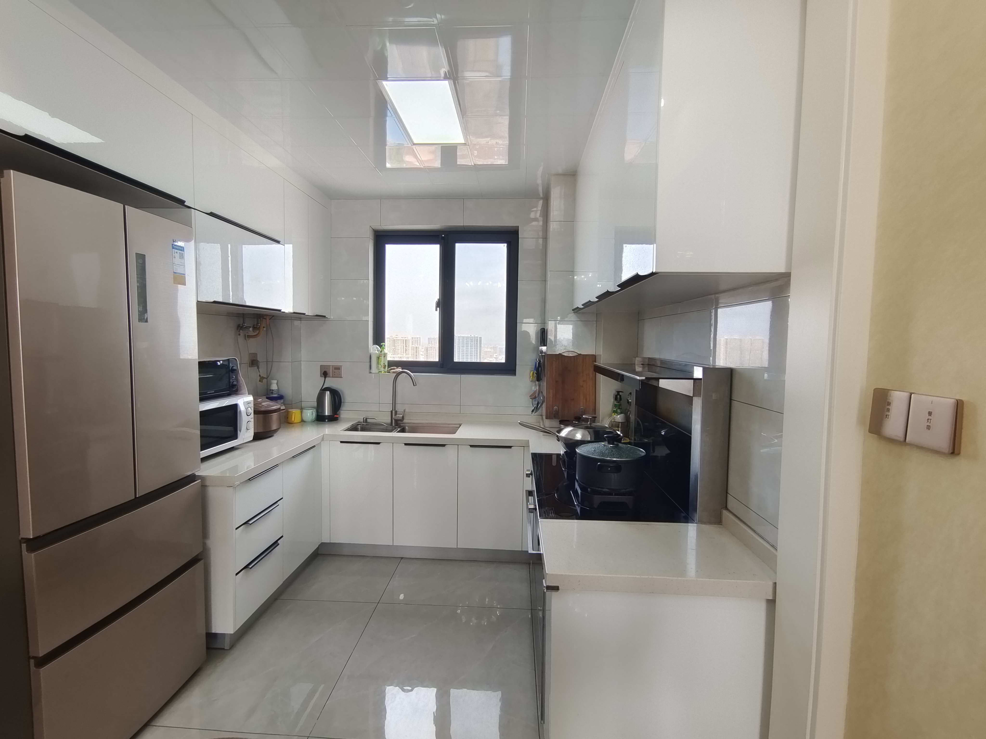 南辰濠郡 3室2厅1卫 119.27m&sup2;