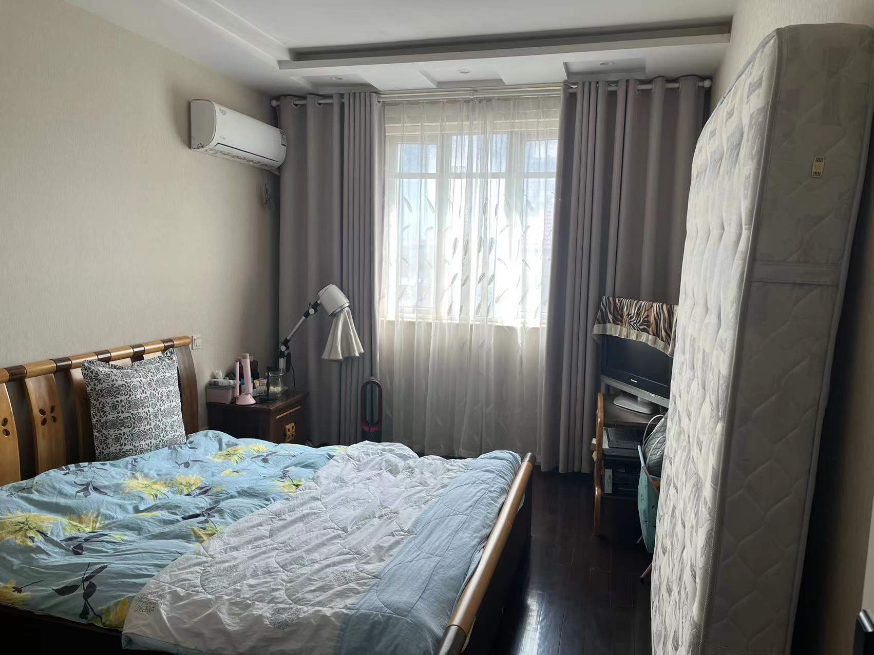 新海通锦绣苑 4室2厅2卫 198.70m&sup2;