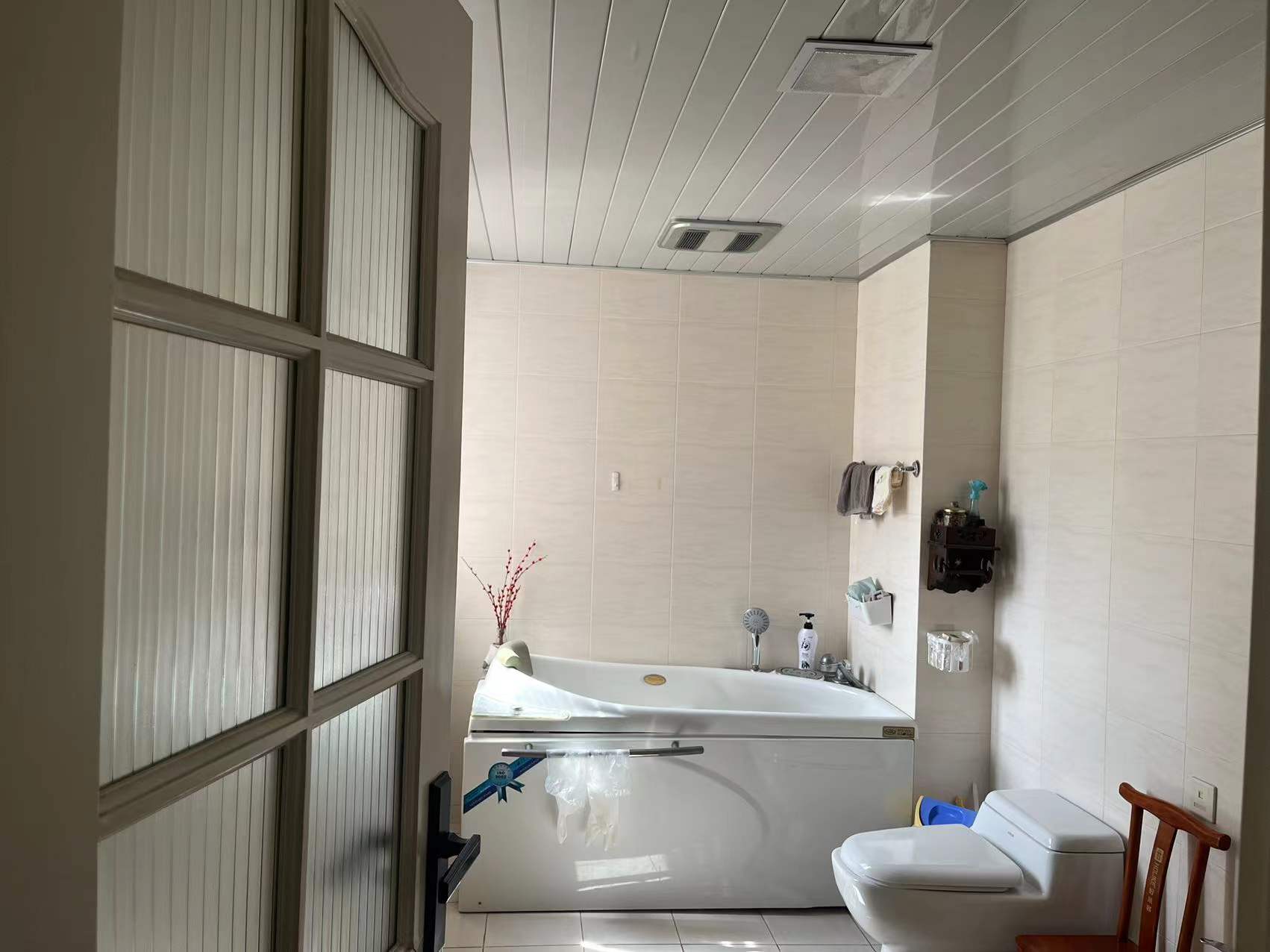 新海通锦绣苑 4室2厅2卫 198.70m&sup2;