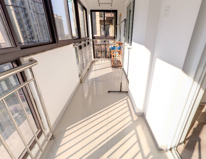 新城新苑 3室2厅2卫 135.00m&sup2;