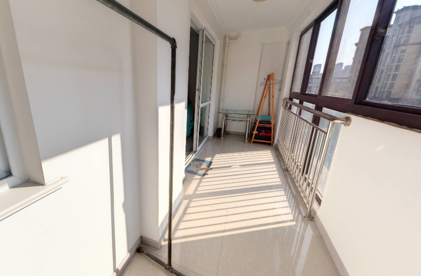 新城新苑 3室2厅2卫 135.00m&sup2;