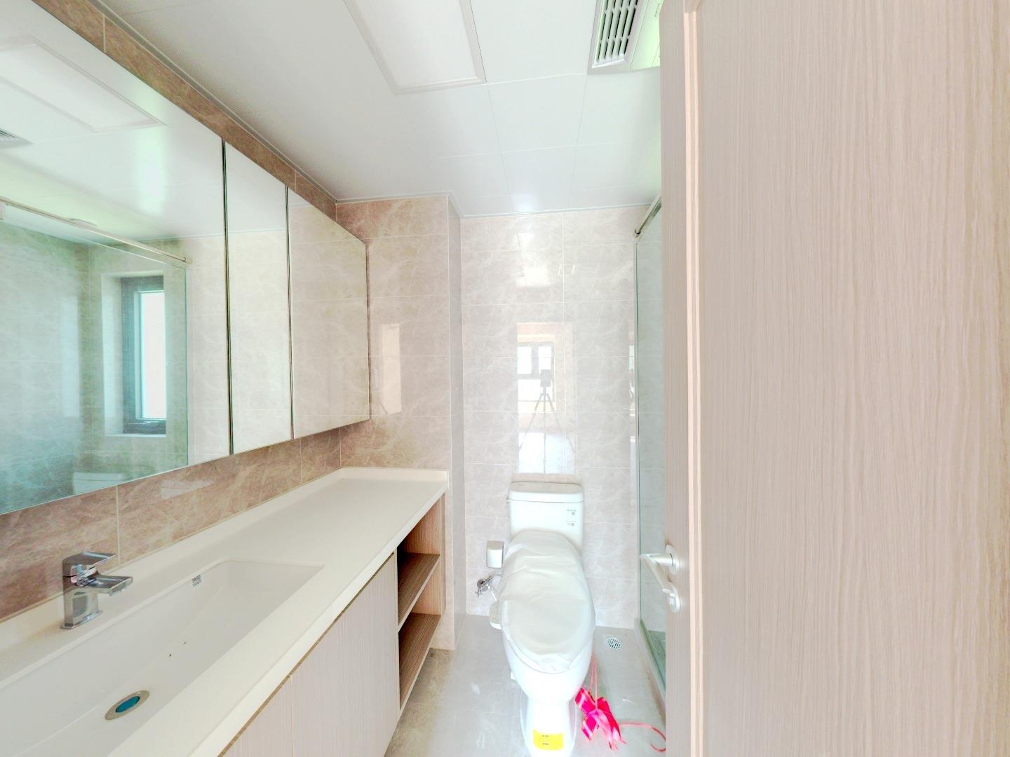 静海府 3室2厅2卫 129.33m&sup2;