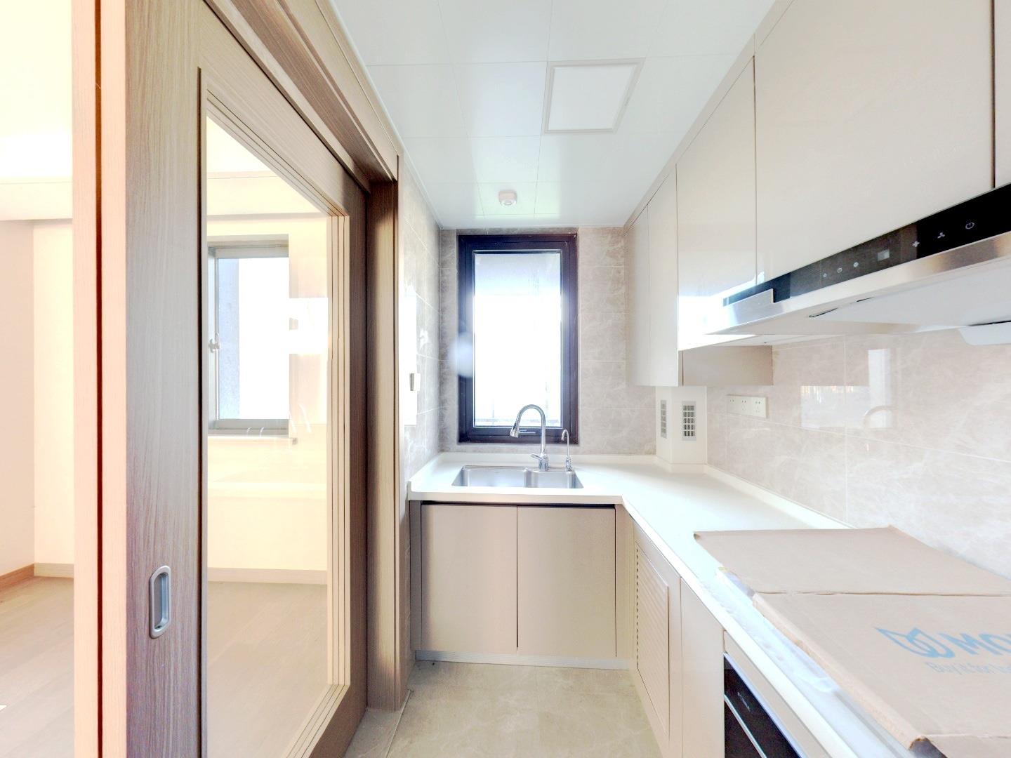 静海府 3室2厅2卫 129.33m&sup2;