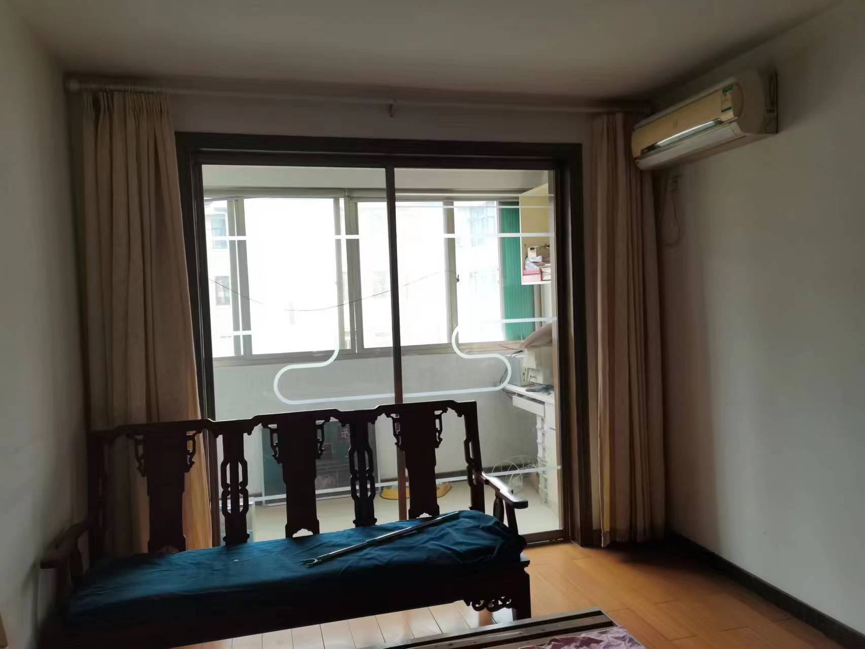 健康公寓 3室1厅2卫 120m&sup2;