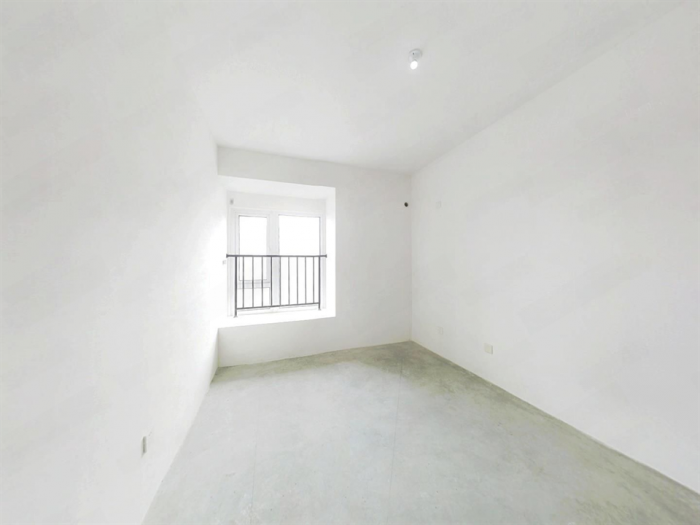中海碧林湾 3室2厅1卫 95m&sup2;