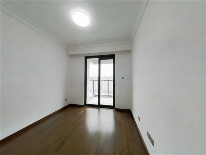 雍华府 3室2厅2卫 114.00m&sup2;
