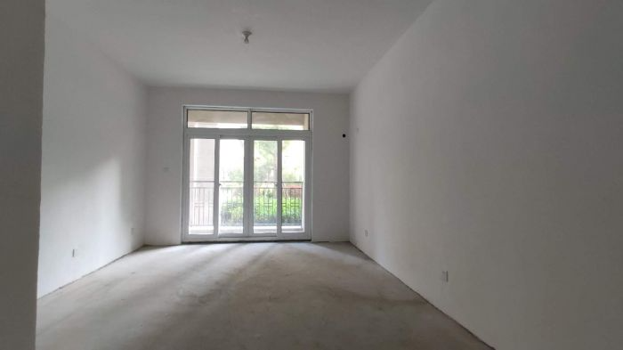 和融&bull;优山美地名邸 5室2厅3卫 230m&sup2;