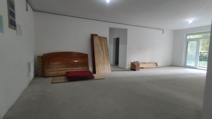 和融&bull;优山美地名邸 5室2厅3卫 230m&sup2;