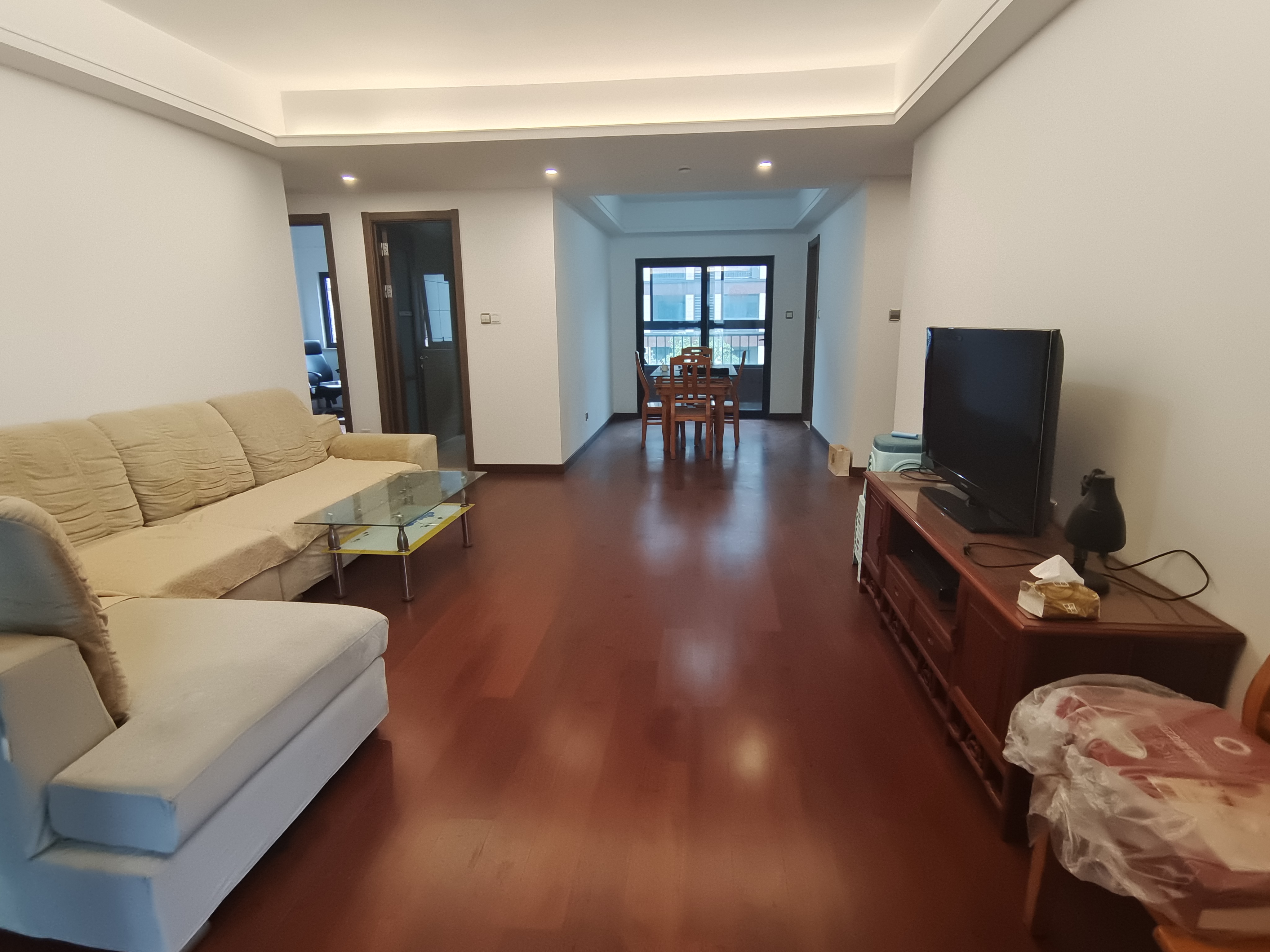 万科白鹭郡 3室2厅2卫 123m²