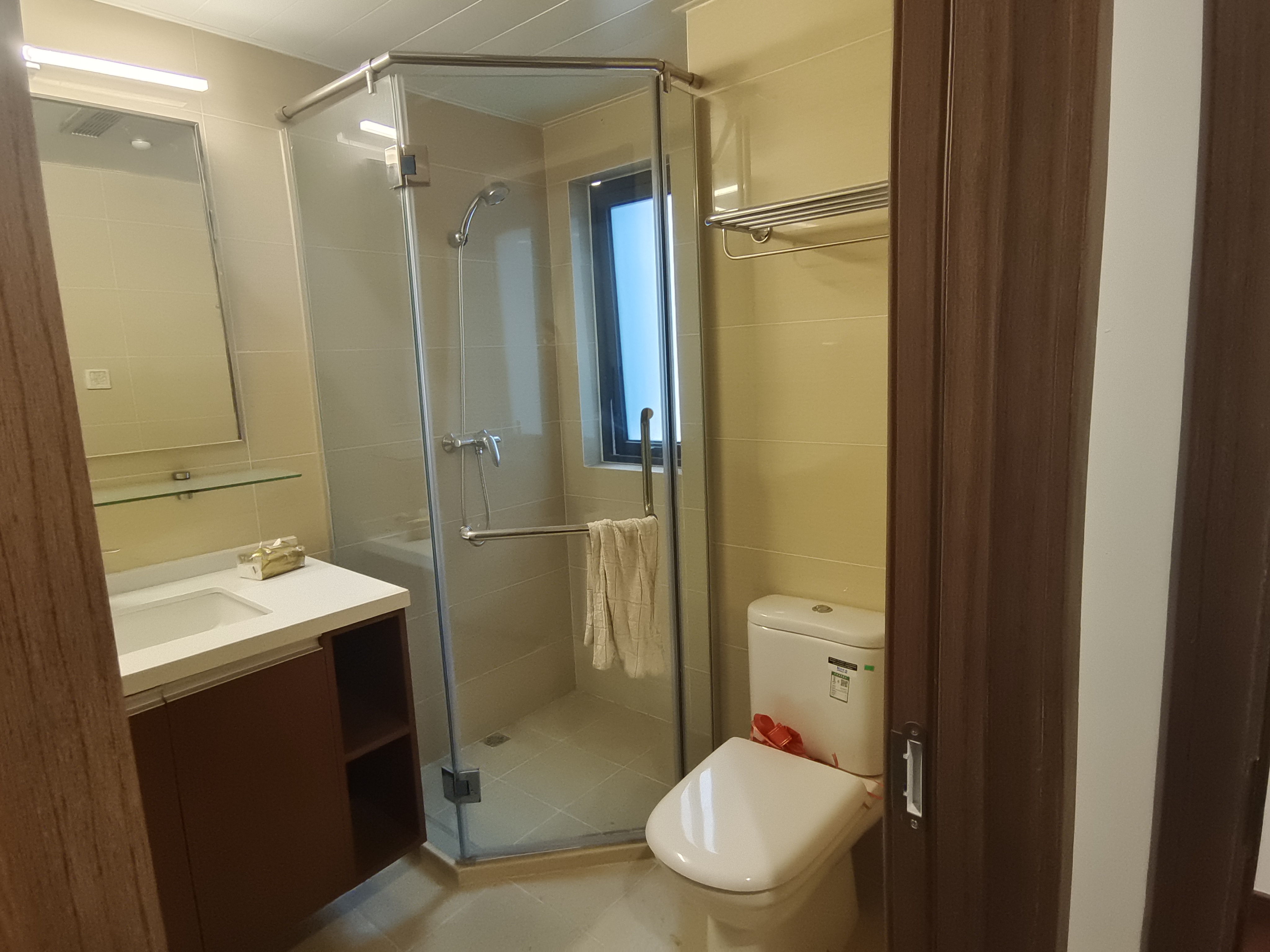 万科白鹭郡 3室2厅2卫 123m²