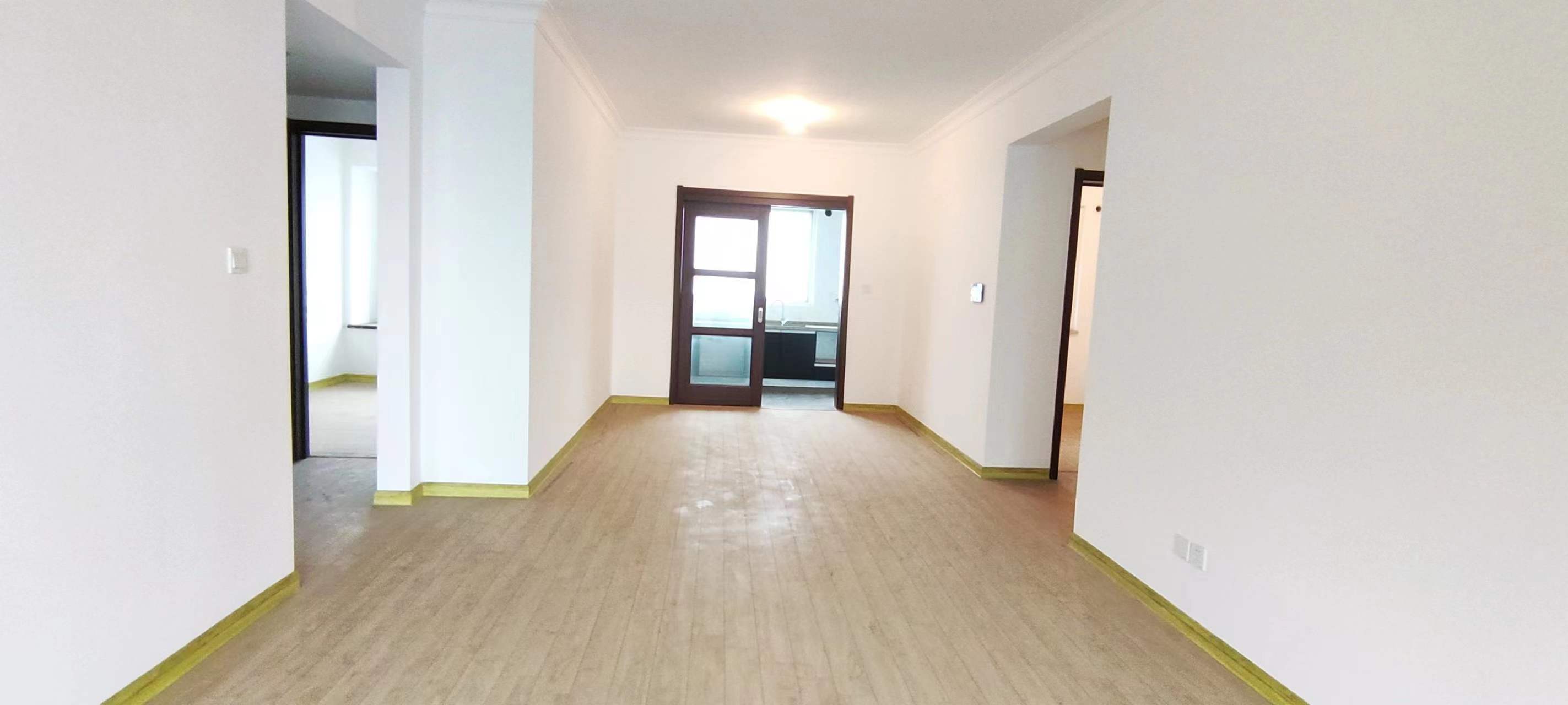 碧桂园(南通经济技术开发区) 3室2厅2卫 122.00m&sup2;