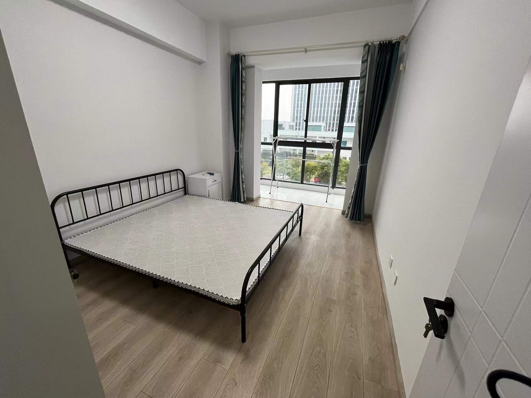 碧桂园云峯中心 1室1厅1卫 105m&sup2;