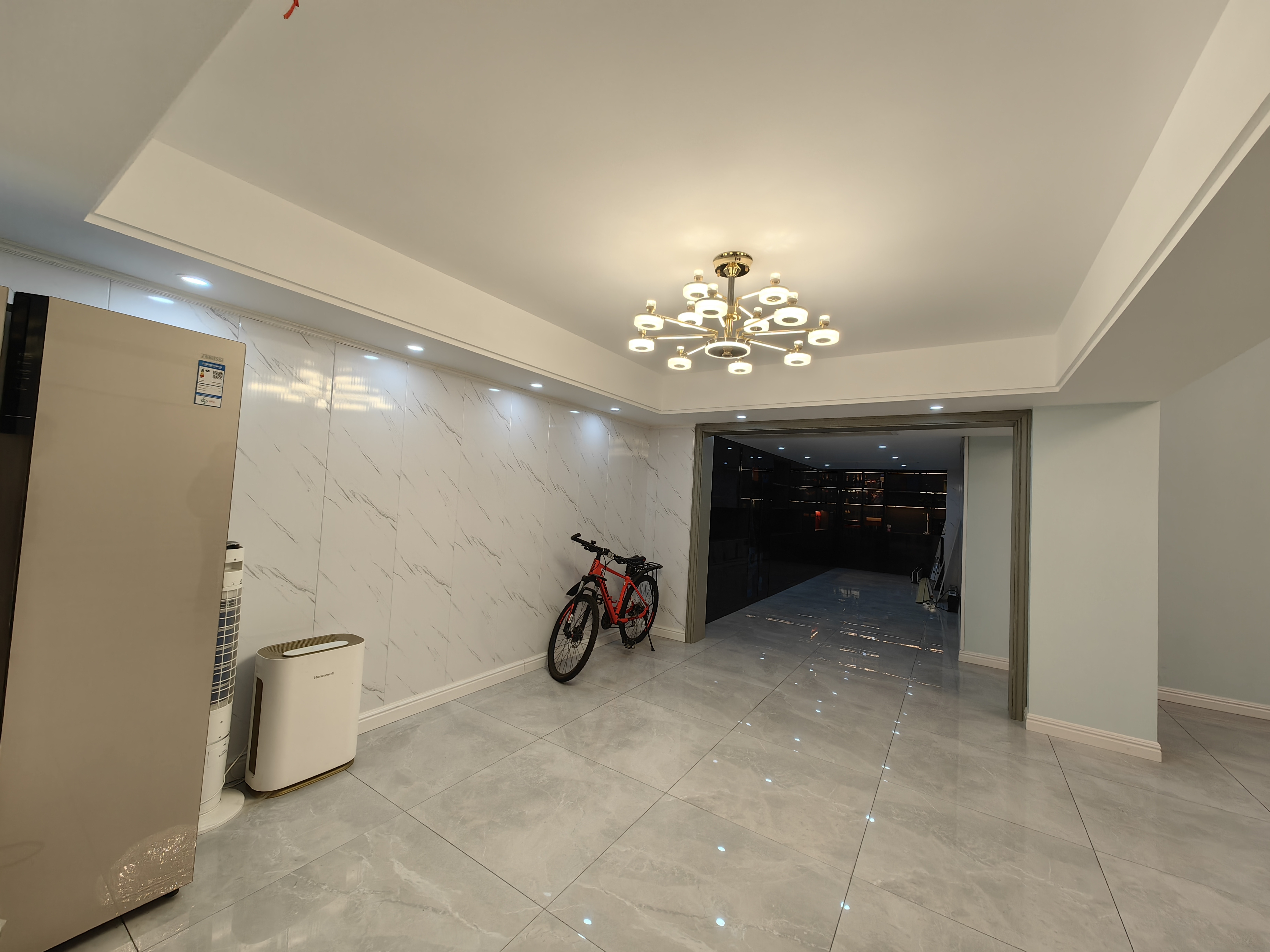 东宝·怡沁园 4室2厅2卫 410.95m²