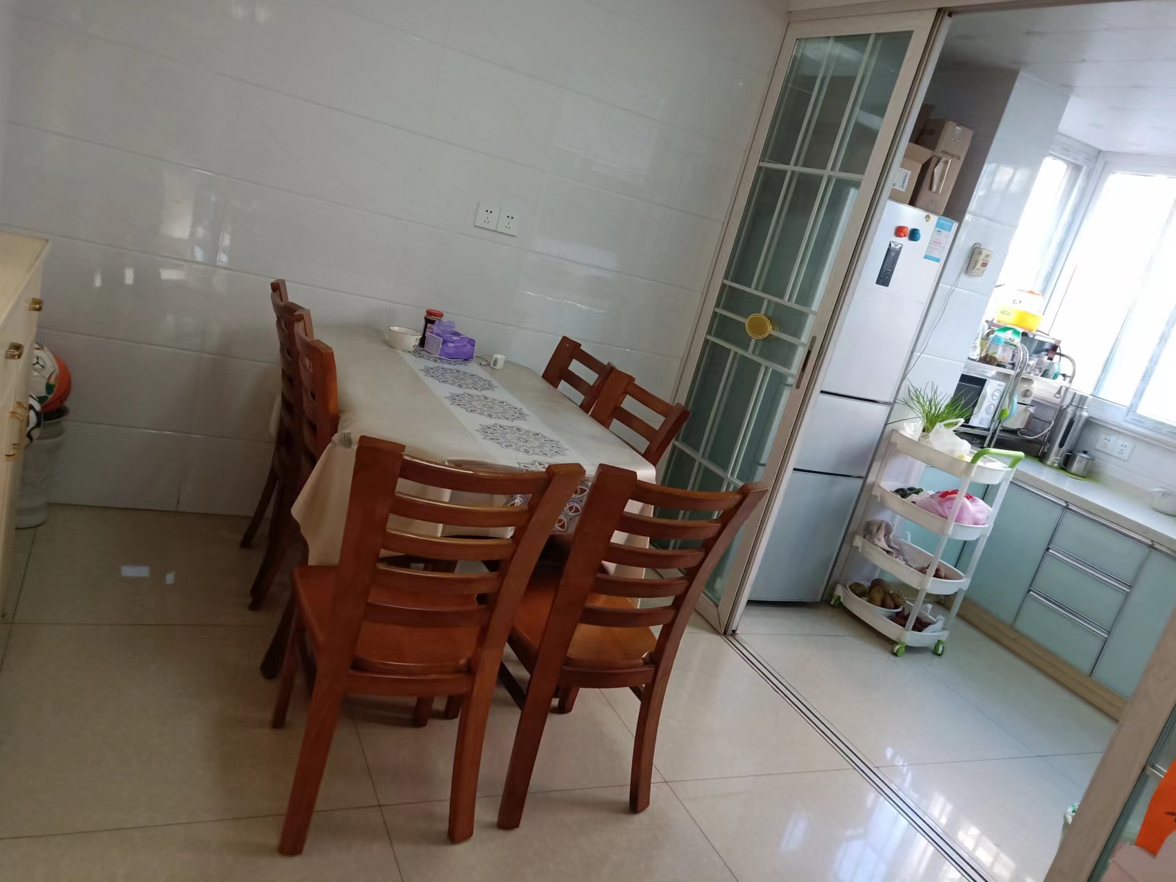 华景新居 3室2厅1卫 90m²