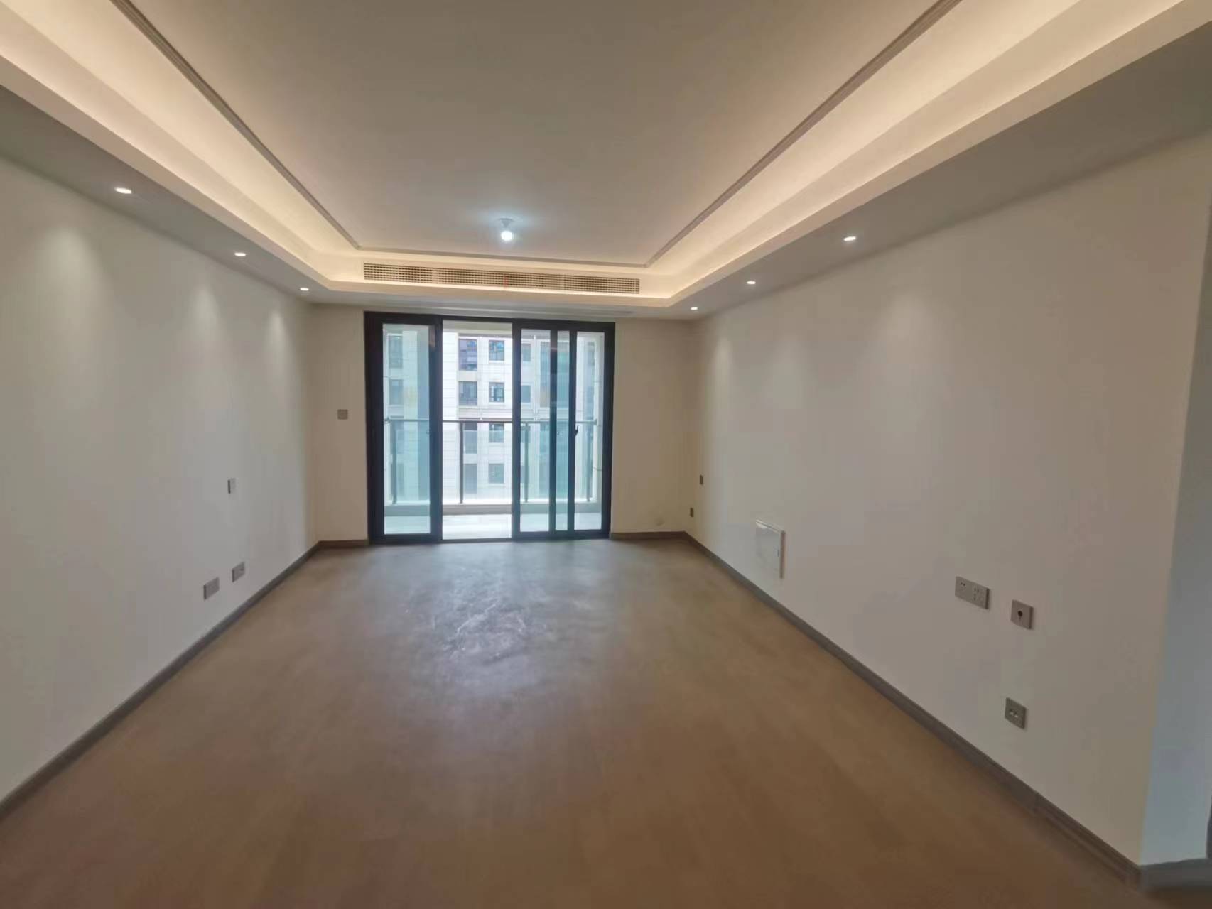 中创大都会 32室2厅2卫 110.00m&sup2;