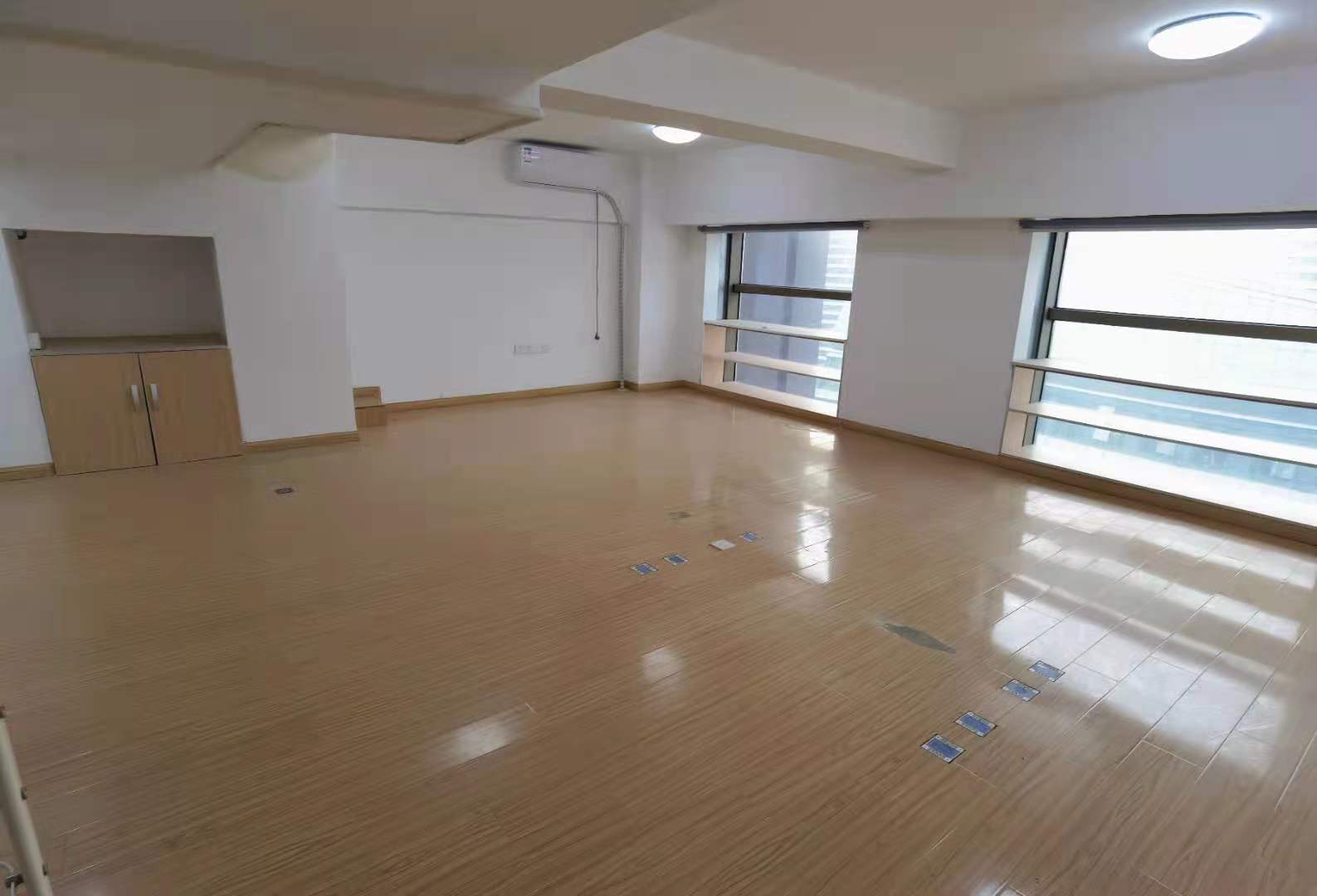 中南世纪城 1室1厅1卫 62m&sup2;