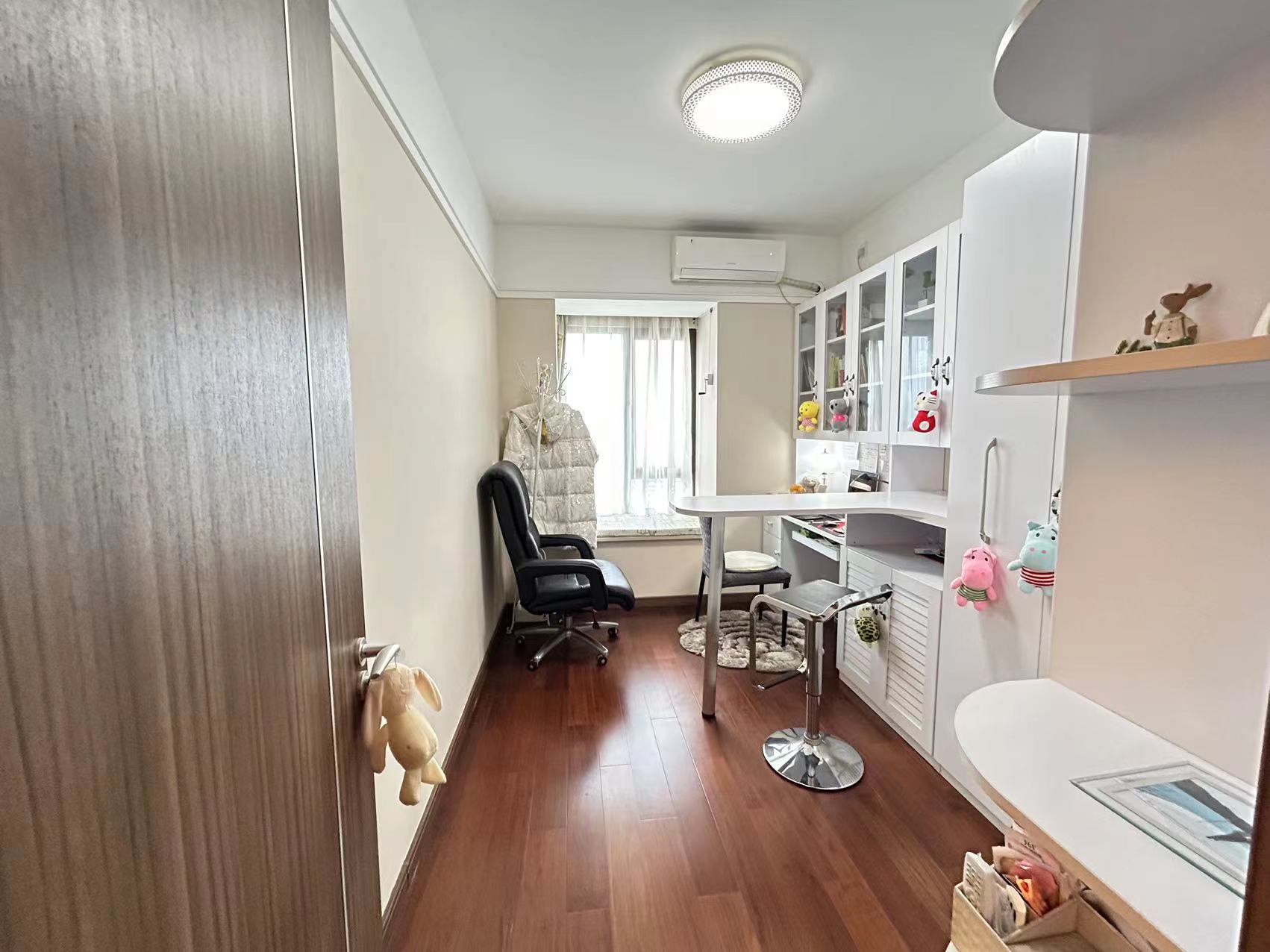 万科濠河传奇 2室2厅1卫 90.44m&sup2;