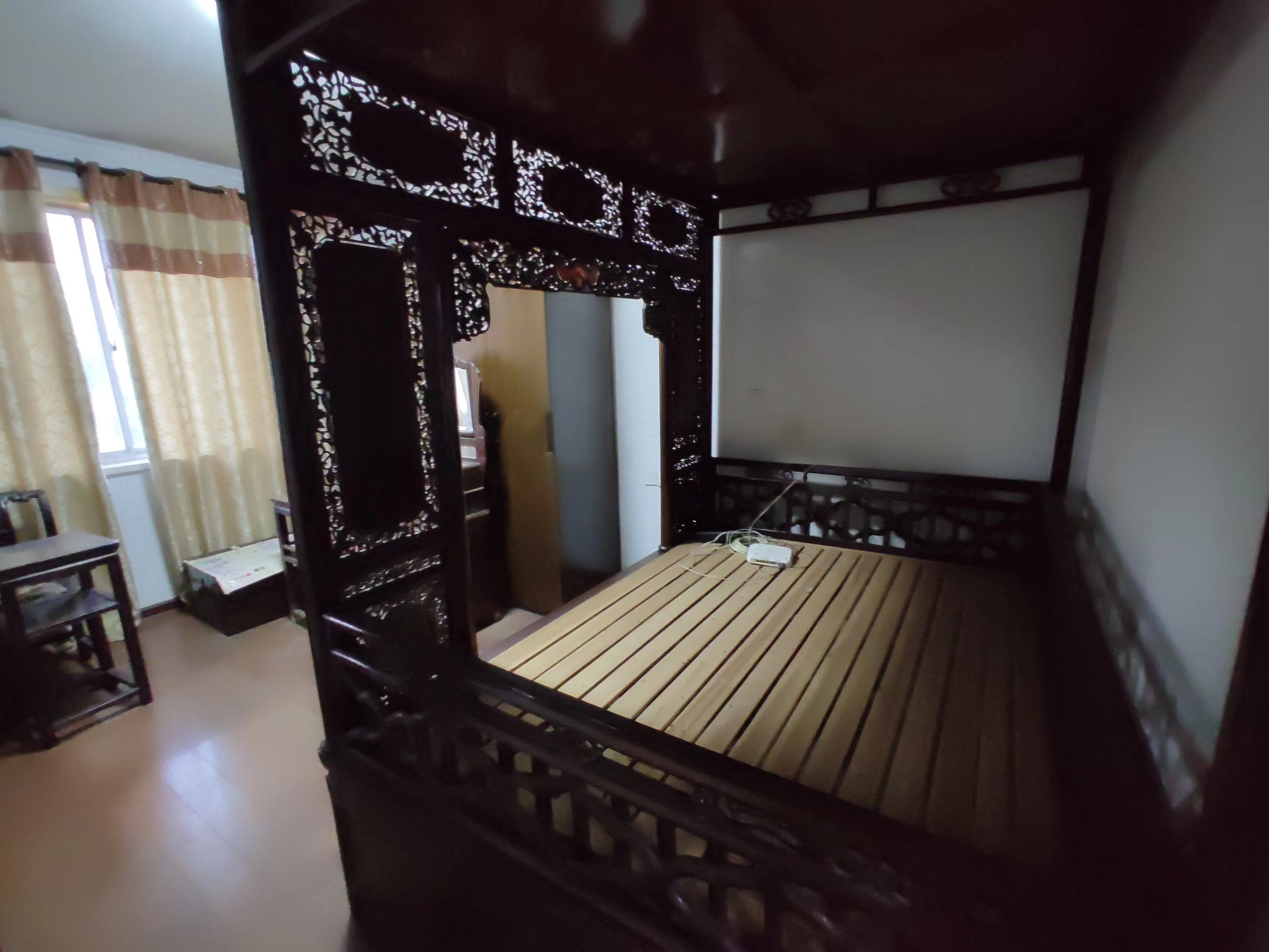 虹桥西村 2室2厅1卫 62.00m&sup2;