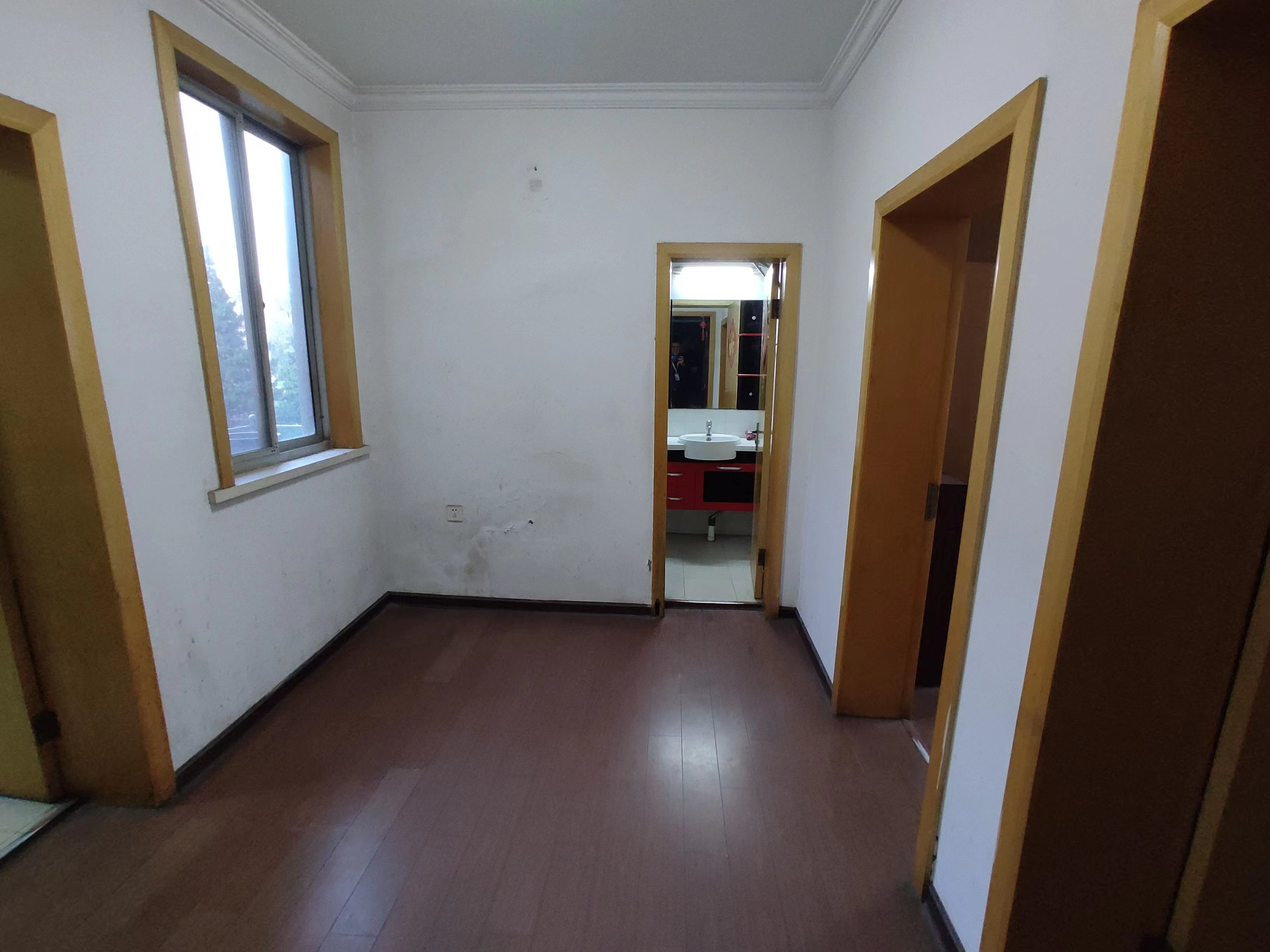 虹桥西村 2室2厅1卫 62.00m²