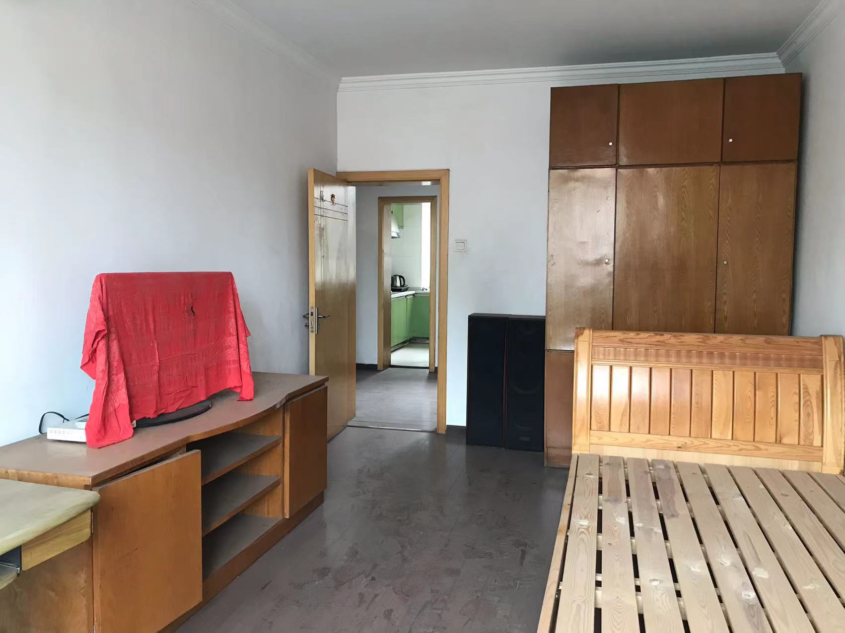 虹桥西村 2室2厅1卫 62.00m&sup2;