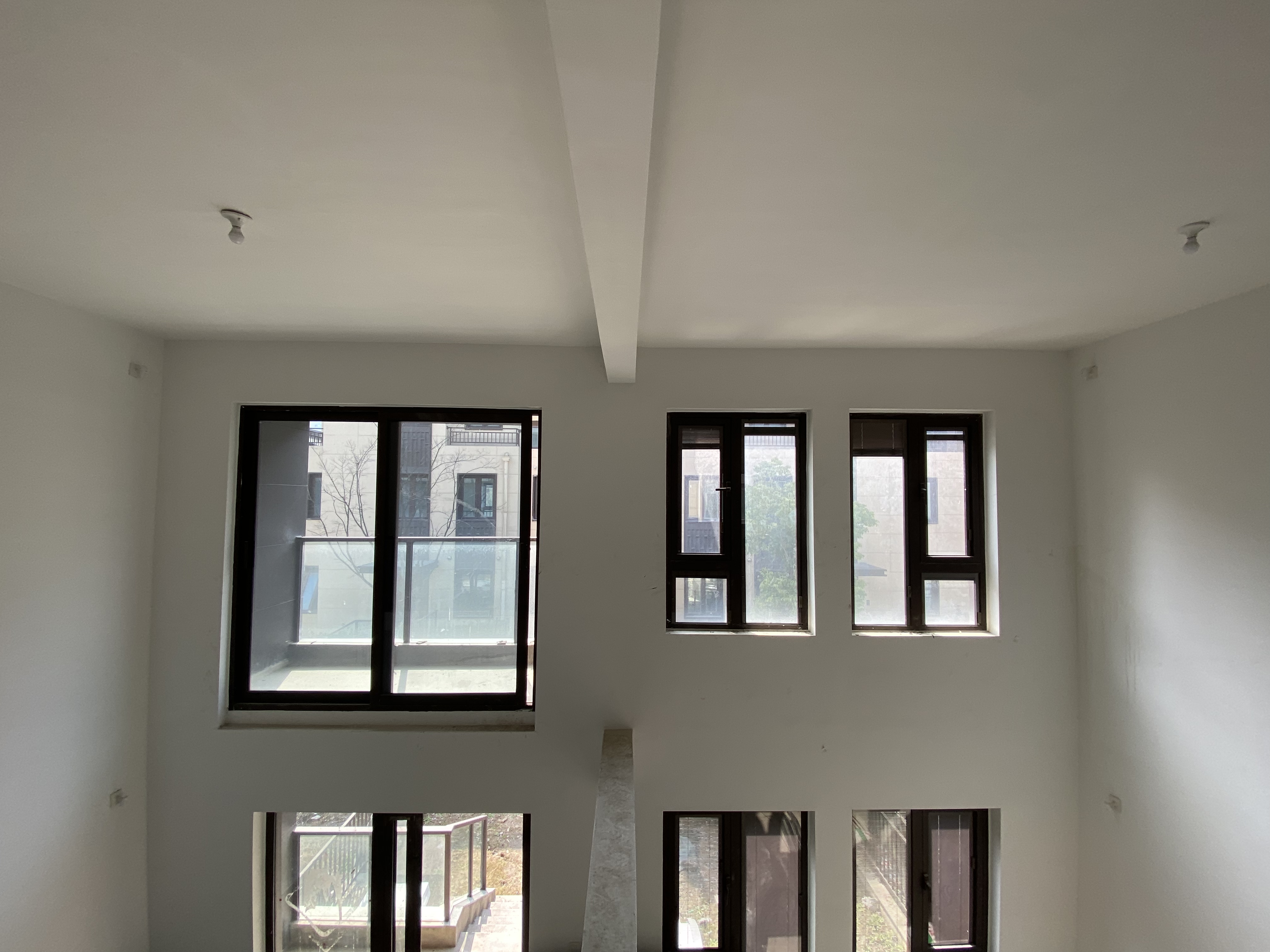 云樾东方 4室2厅3卫 153m&sup2;