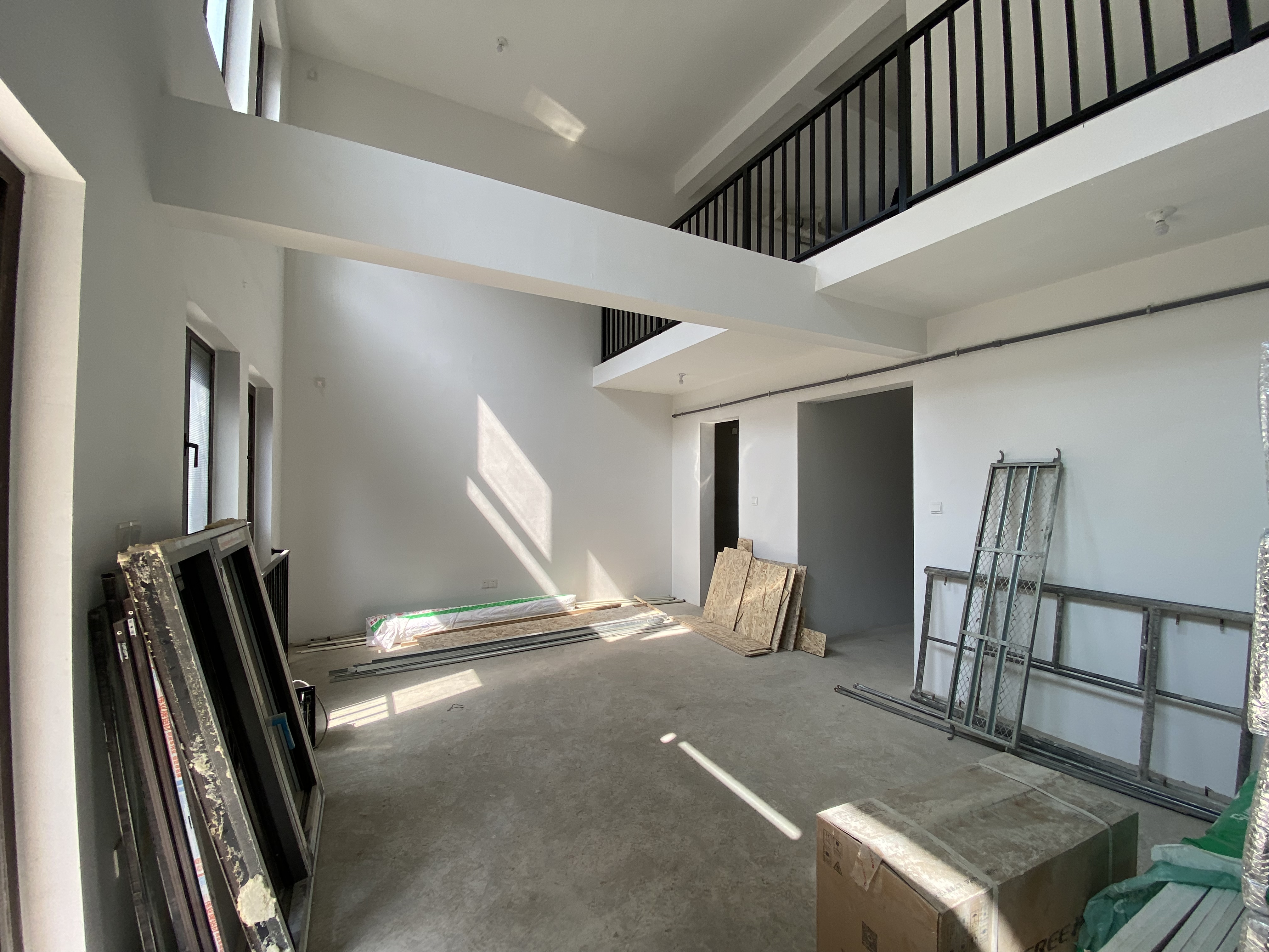 云樾东方 4室2厅3卫 153m&sup2;