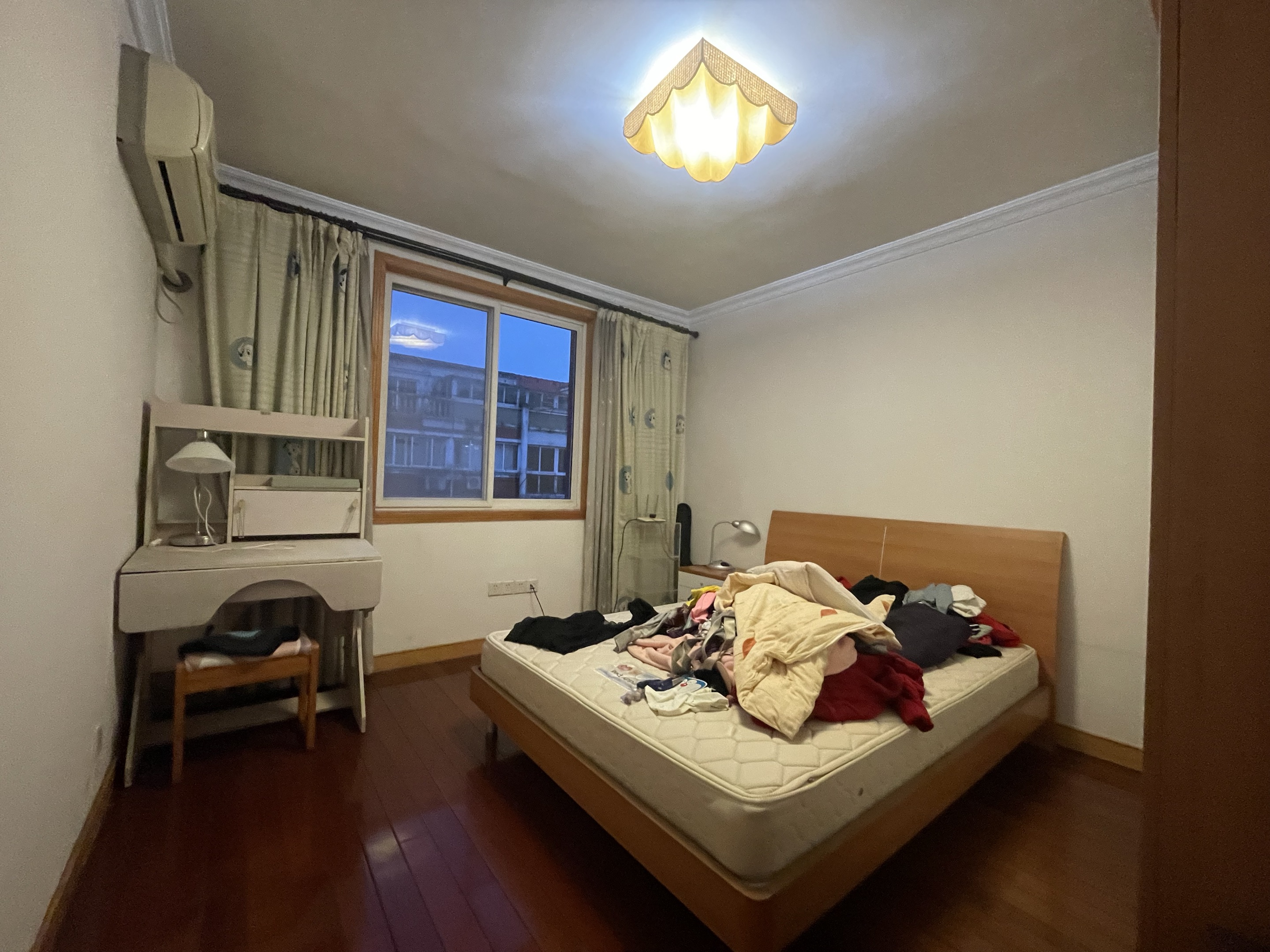 中南俪园 3室2厅2卫 139m&sup2;