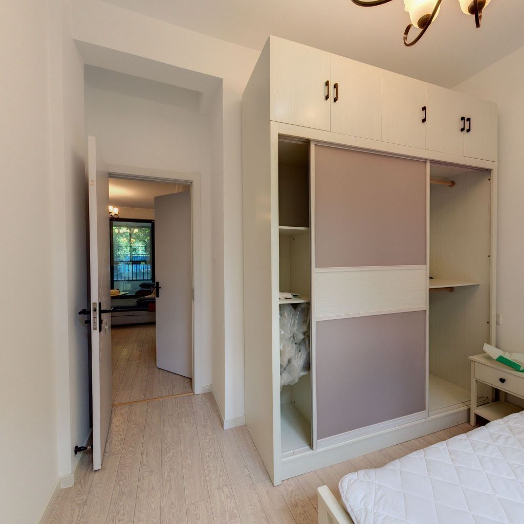 万濠山庄 3室2厅2卫 129.18m&sup2;