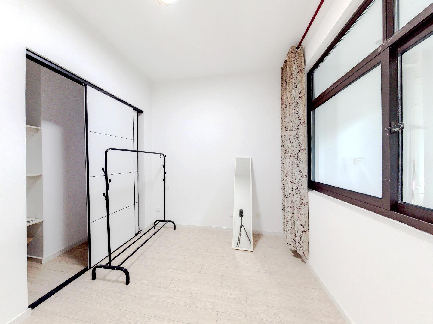 万濠山庄 3室2厅2卫 129.18m&sup2;