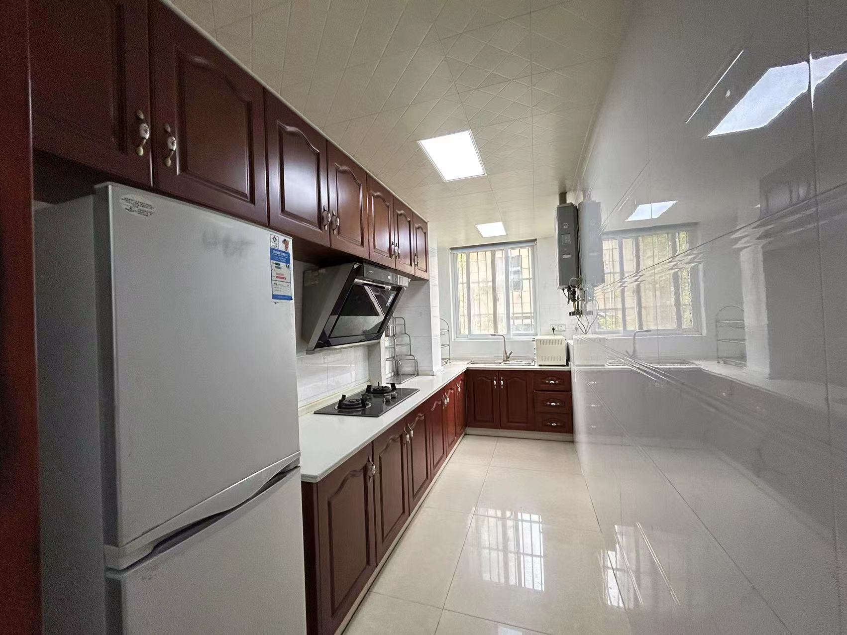学士府 3室2厅1卫 109.00m&sup2;