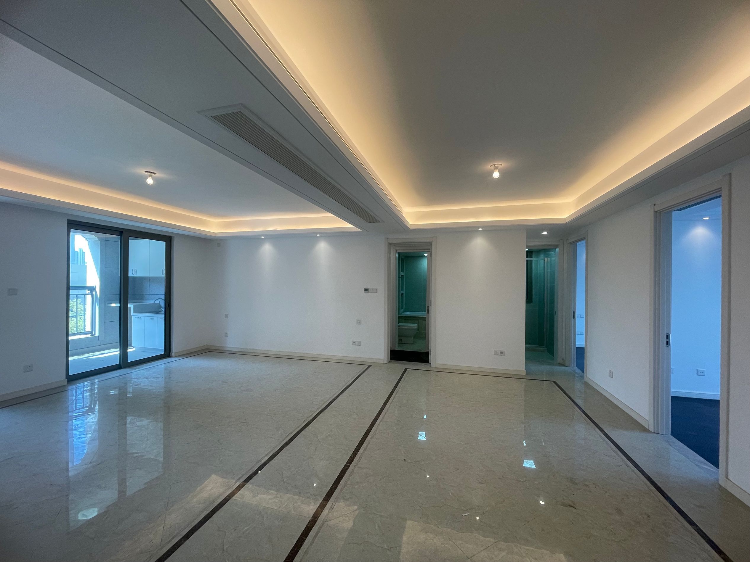 九玺台 3室2厅2卫 143m&sup2;