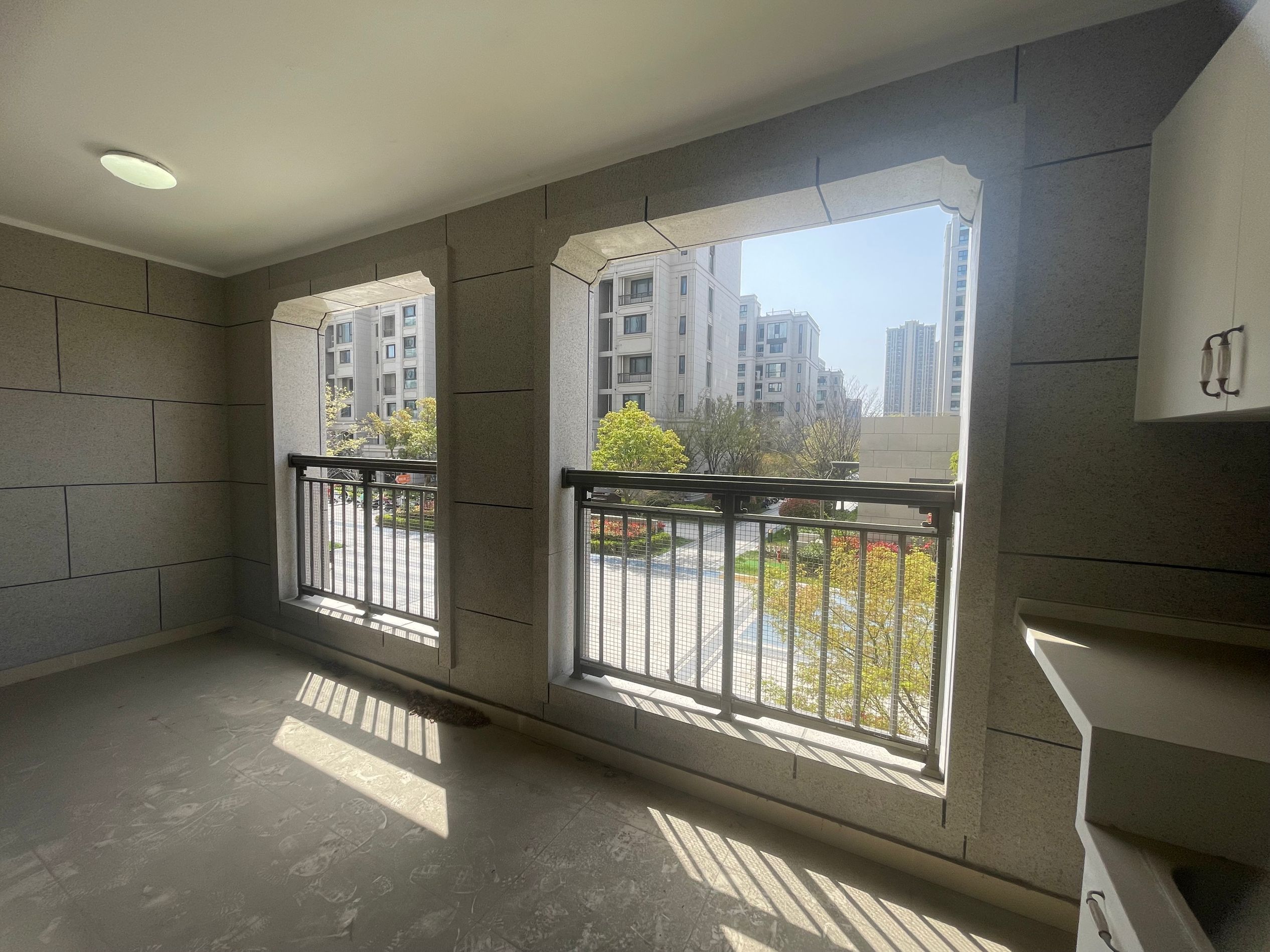 九玺台 3室2厅2卫 143m&sup2;