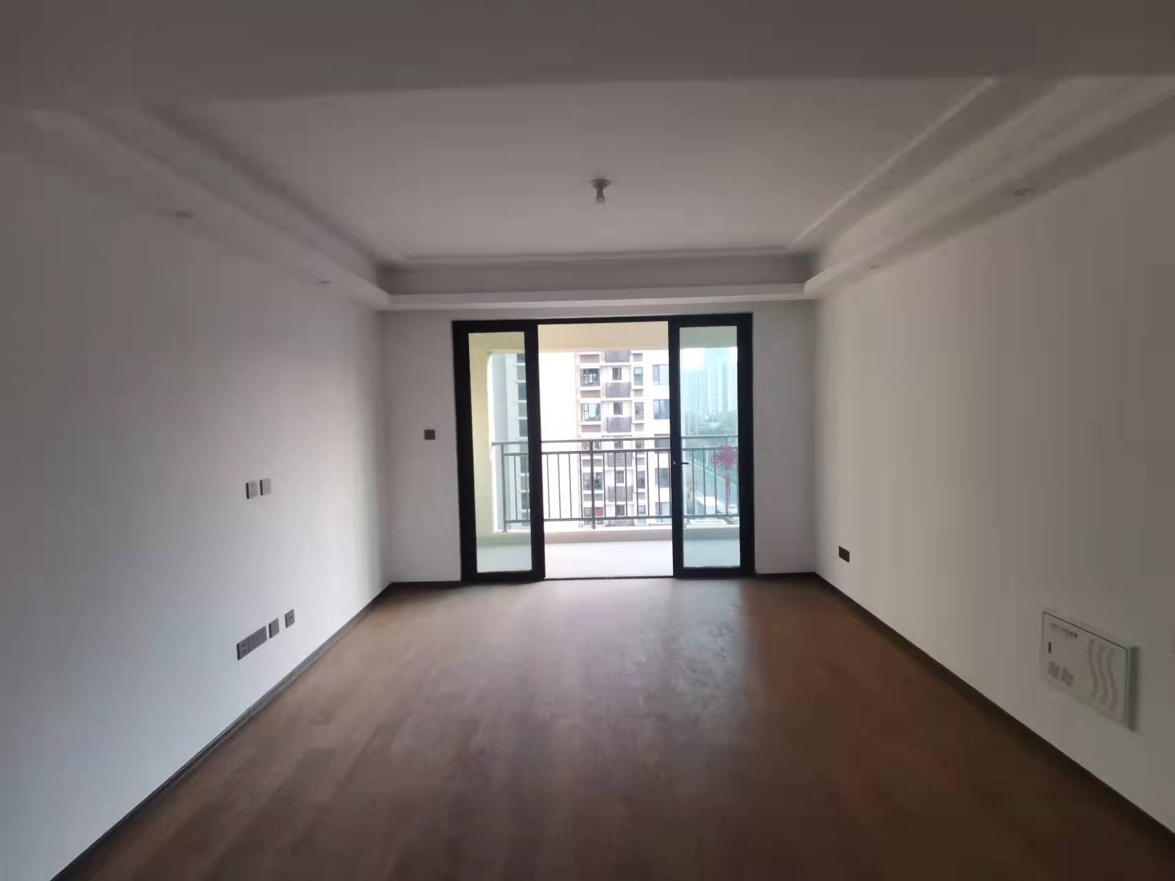 春风南岸西园 4室2厅2卫 138m&sup2;