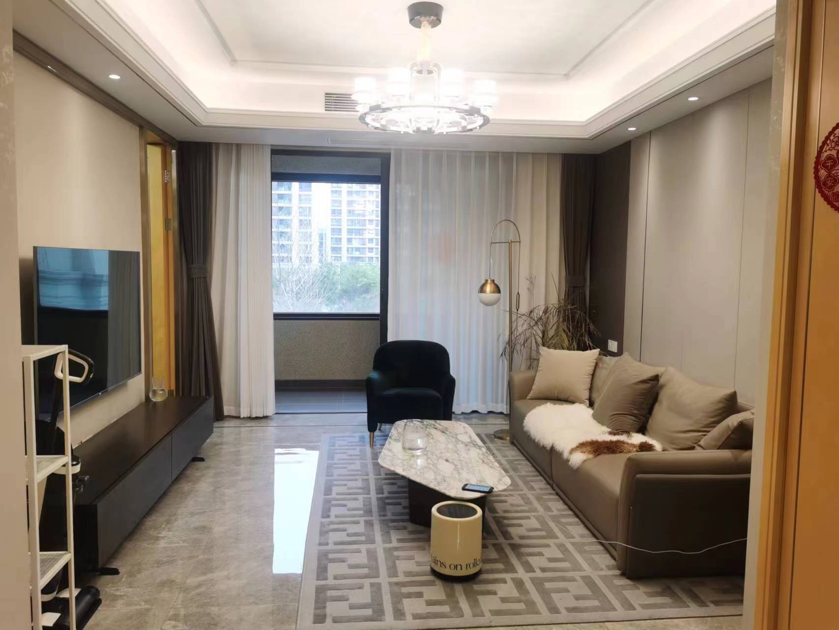 绿城蘭园 4室2厅2卫 143m&sup2;