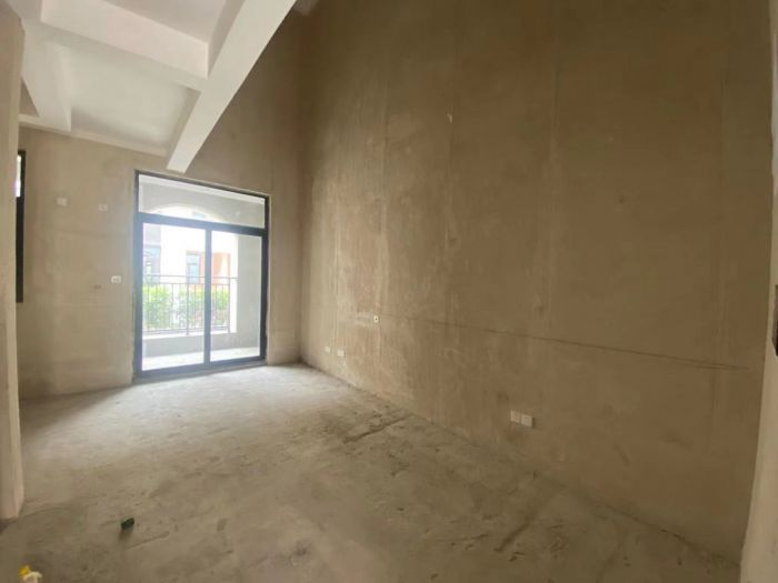 万科有湖（翡翠心湖） 4室2厅3卫 125m²