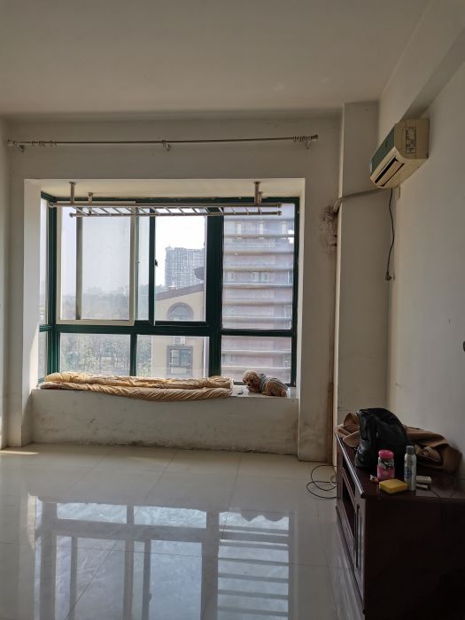 财富商城 1室1厅1卫 38m&sup2;