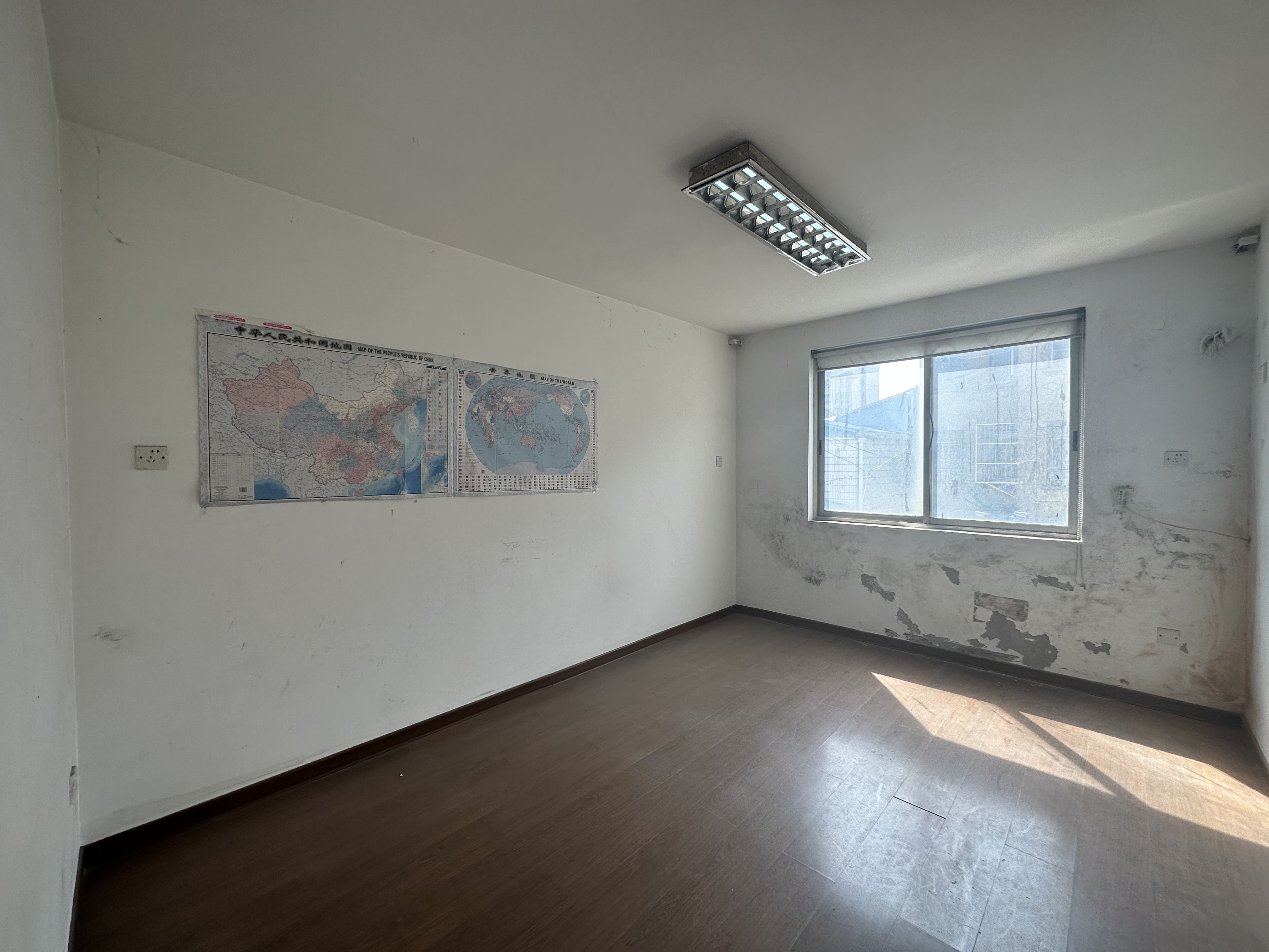 虹桥北村东区 3室1厅1卫 130.00m&sup2;