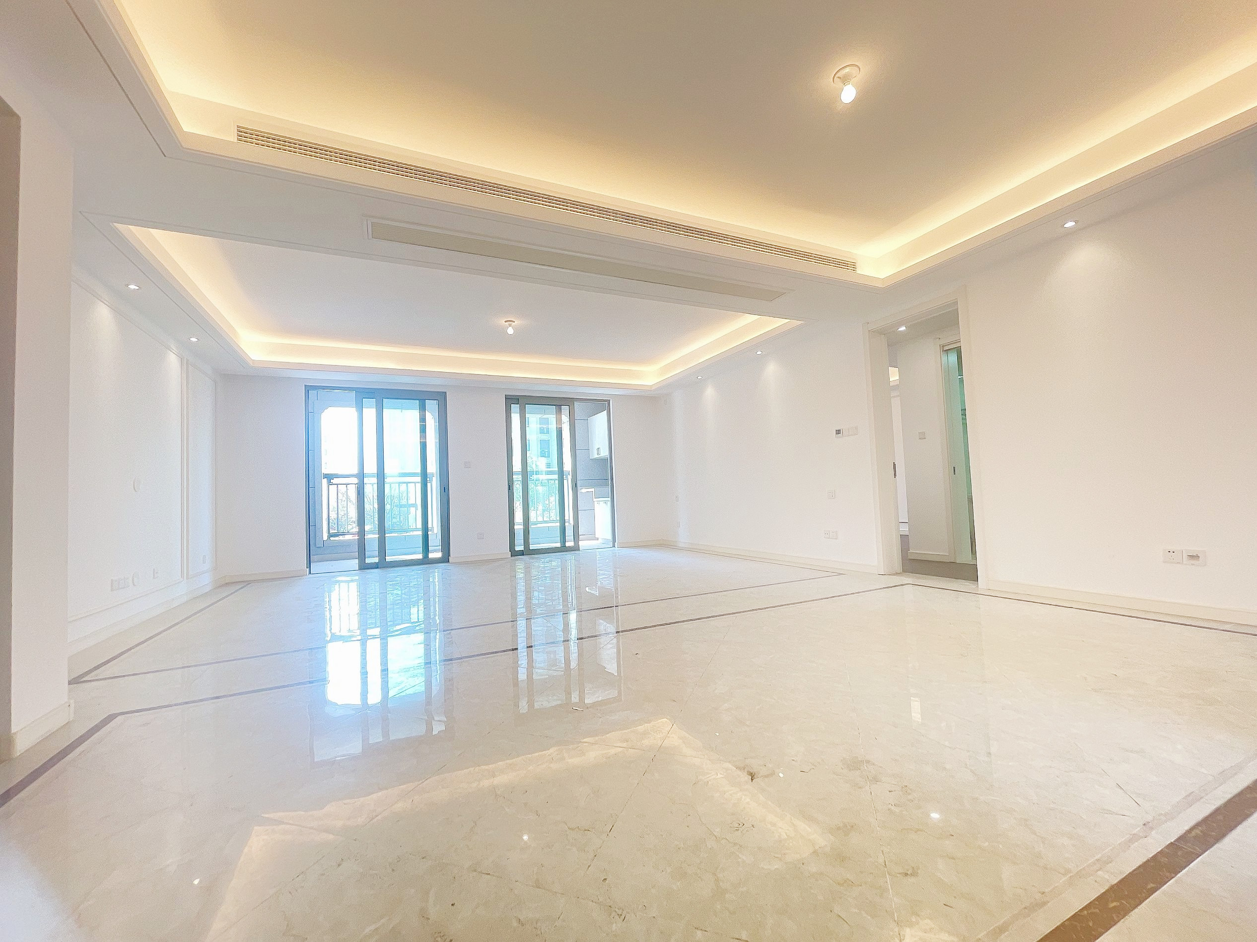 九玺台 4室2厅2卫 143.5m&sup2;