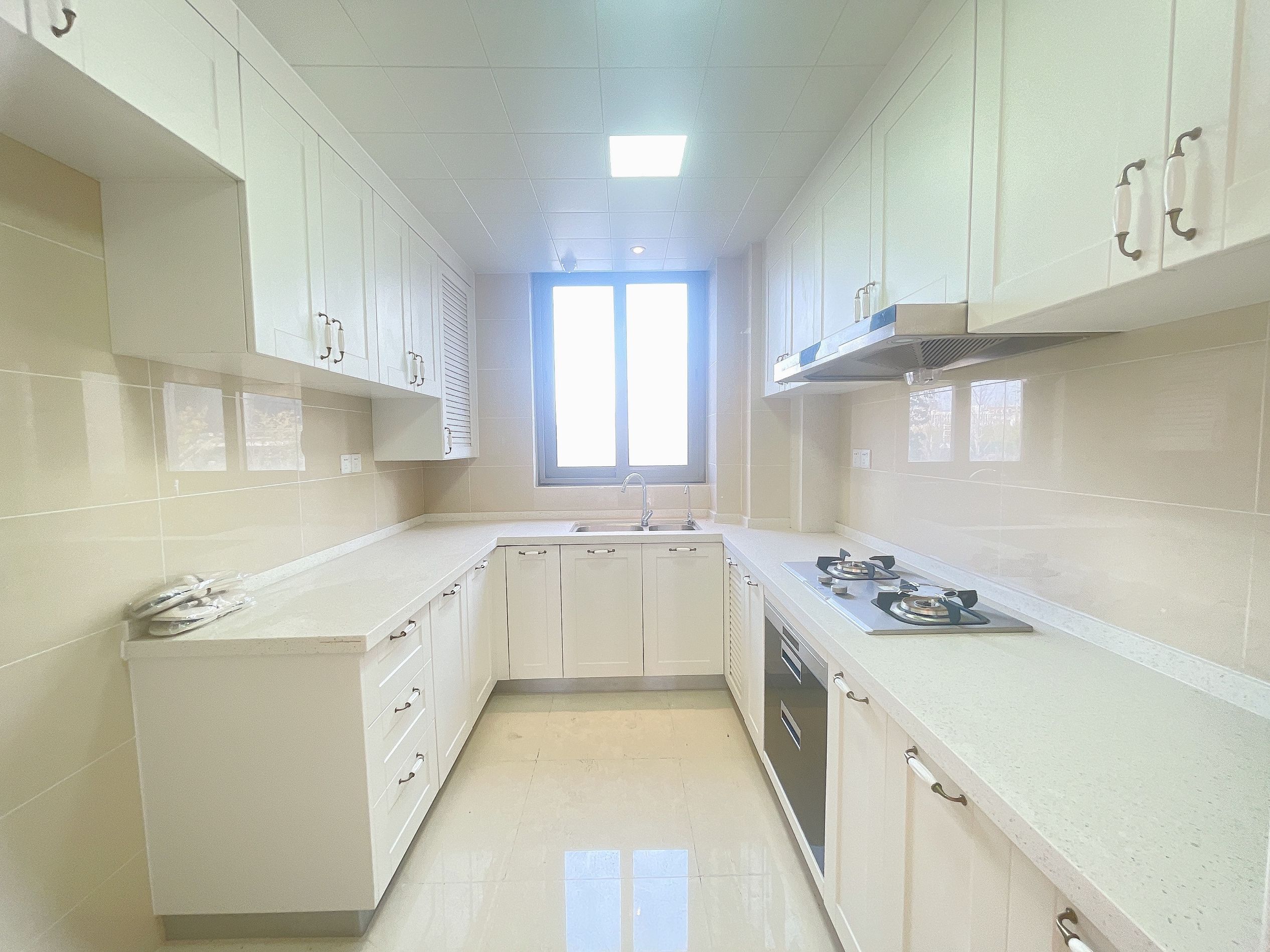 九玺台 4室2厅2卫 143.5m&sup2;