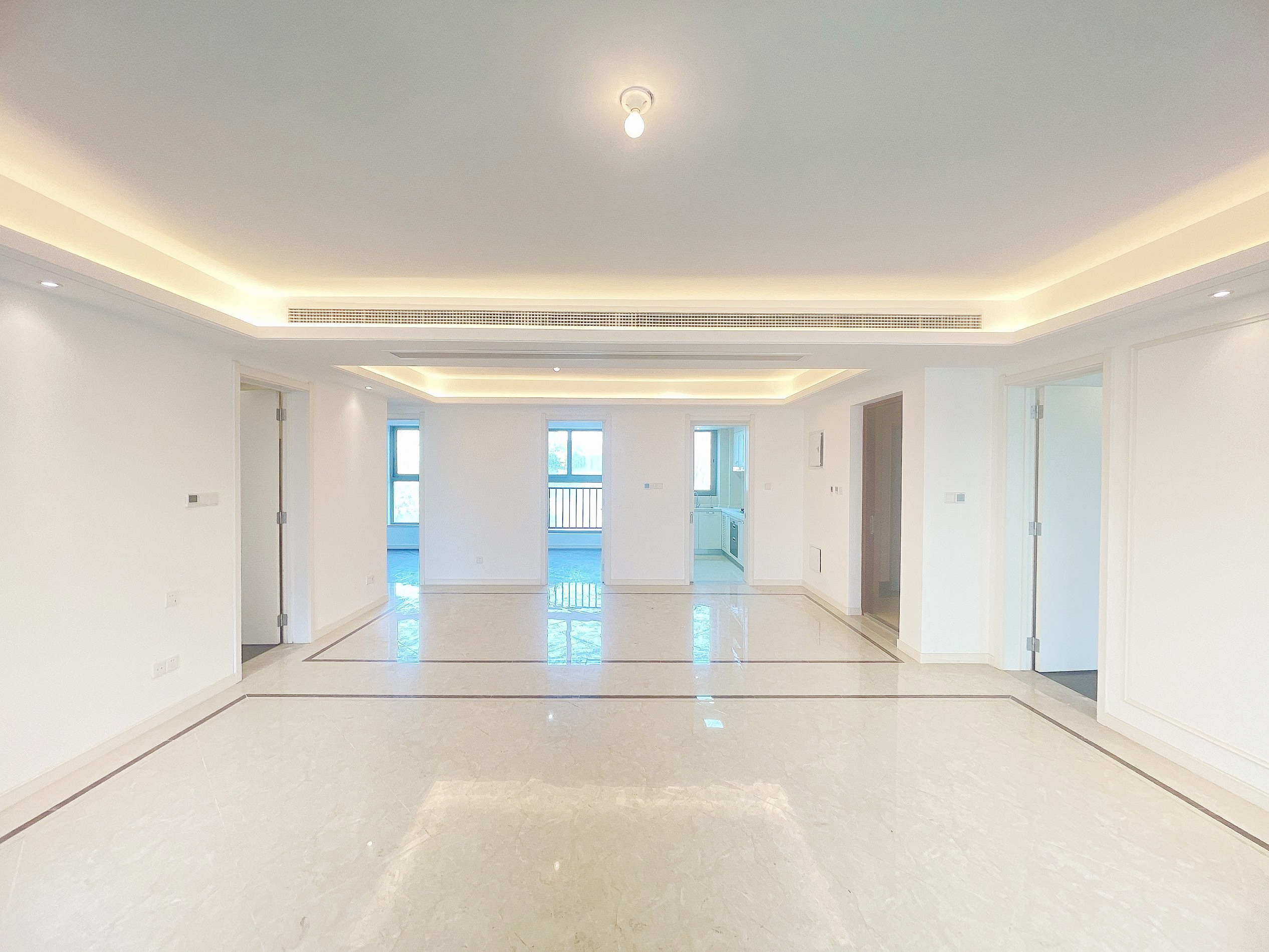 九玺台 4室2厅2卫 143.5m&sup2;