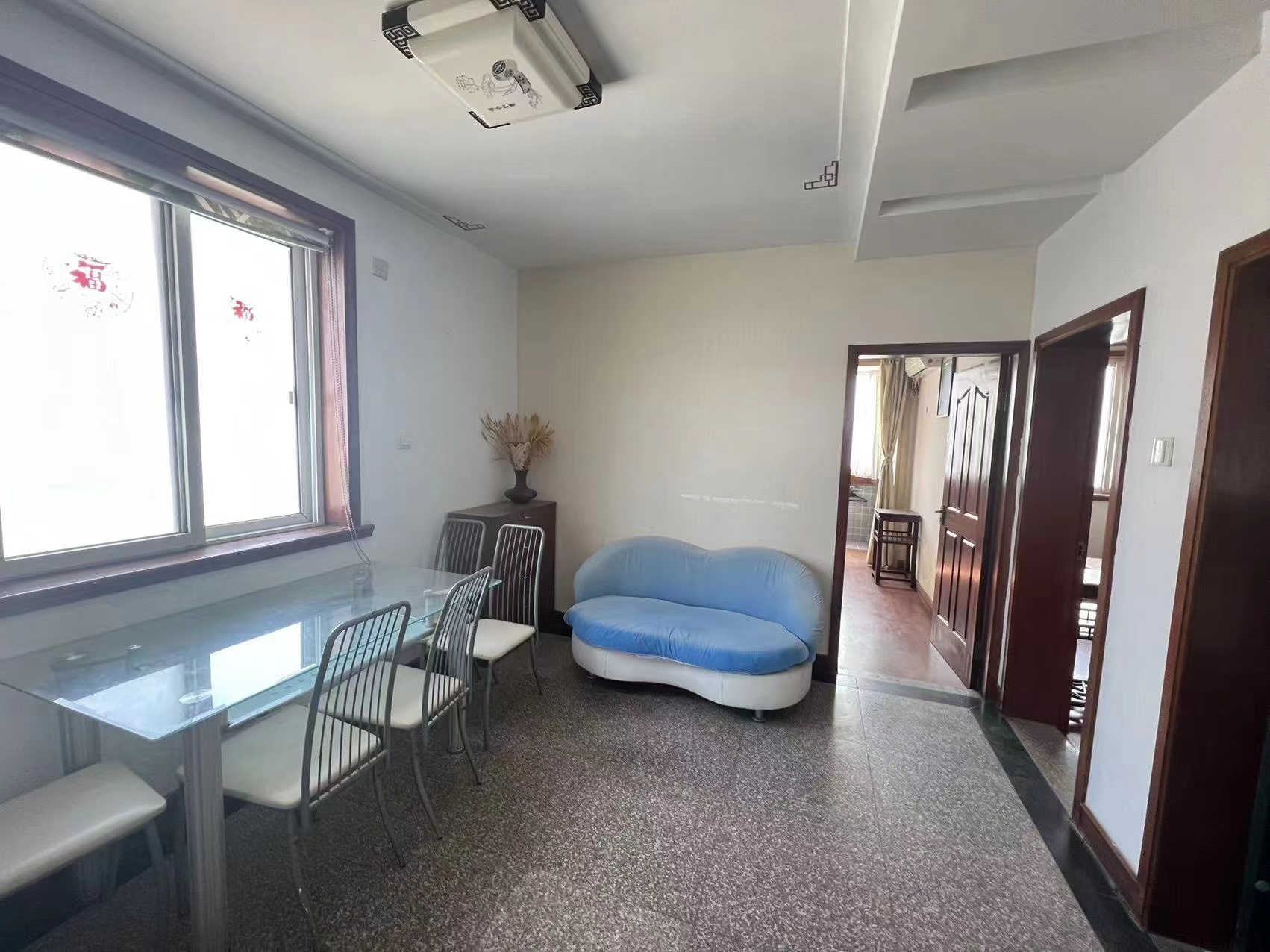 虹桥南村 2室1厅1卫 61m&sup2;