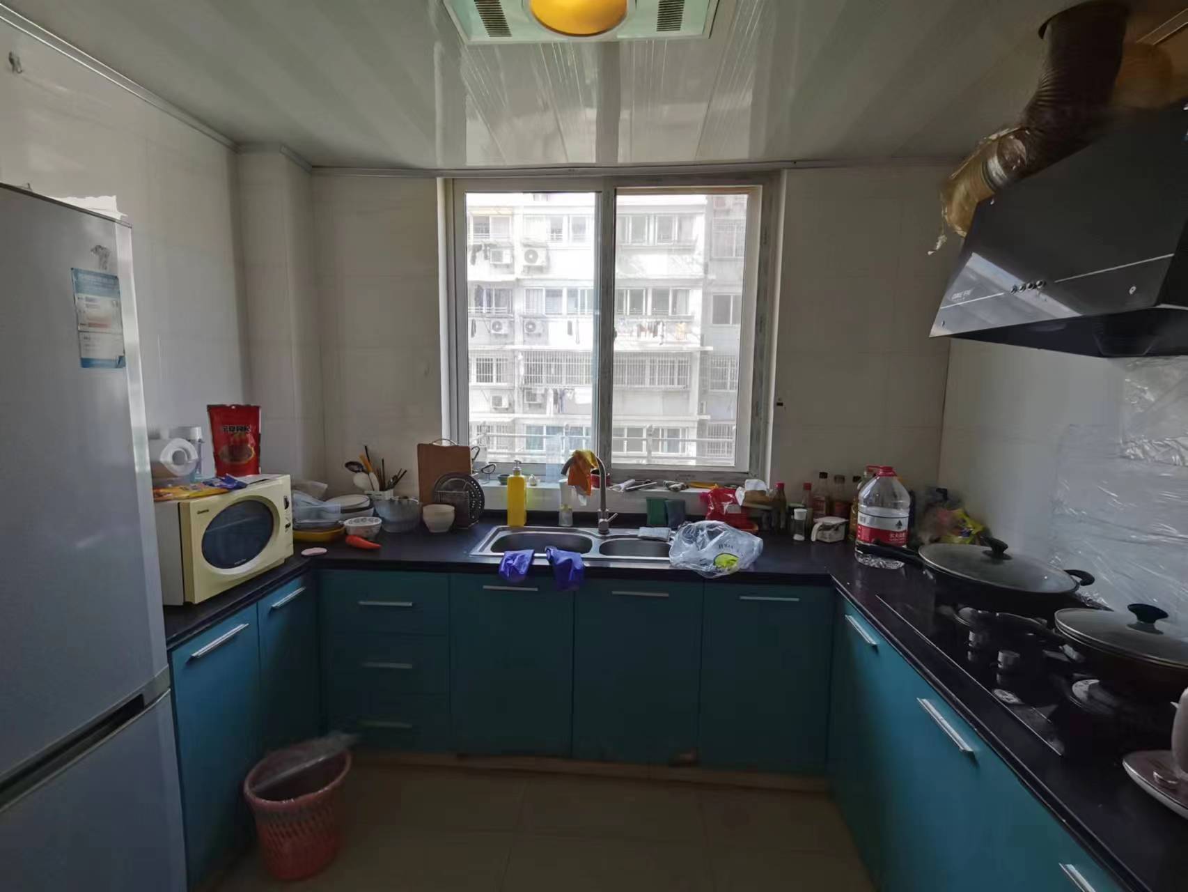 跃龙小苑 2室2厅1卫 102m&sup2;