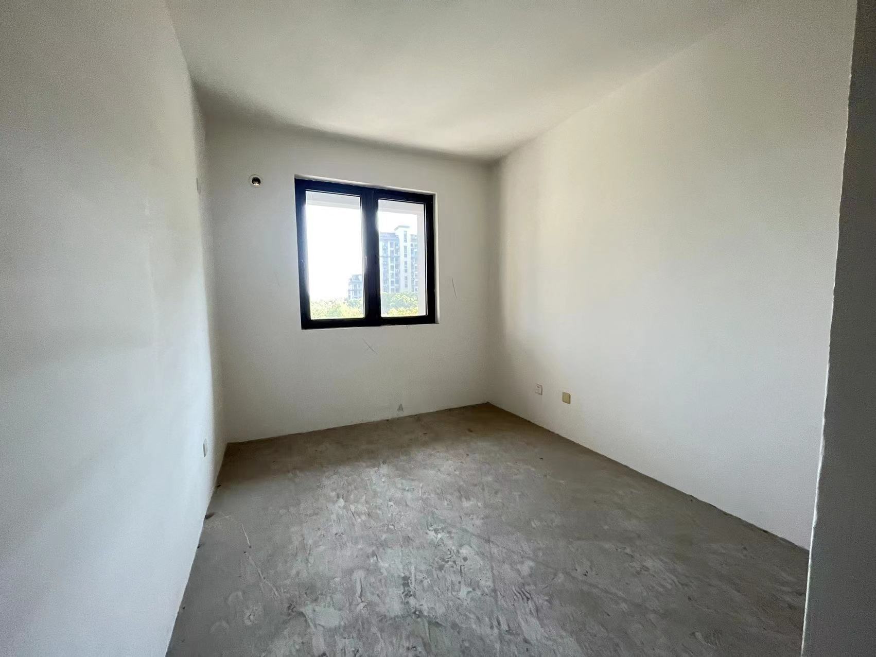 城市嘉苑 3室1厅2卫 139m&sup2;